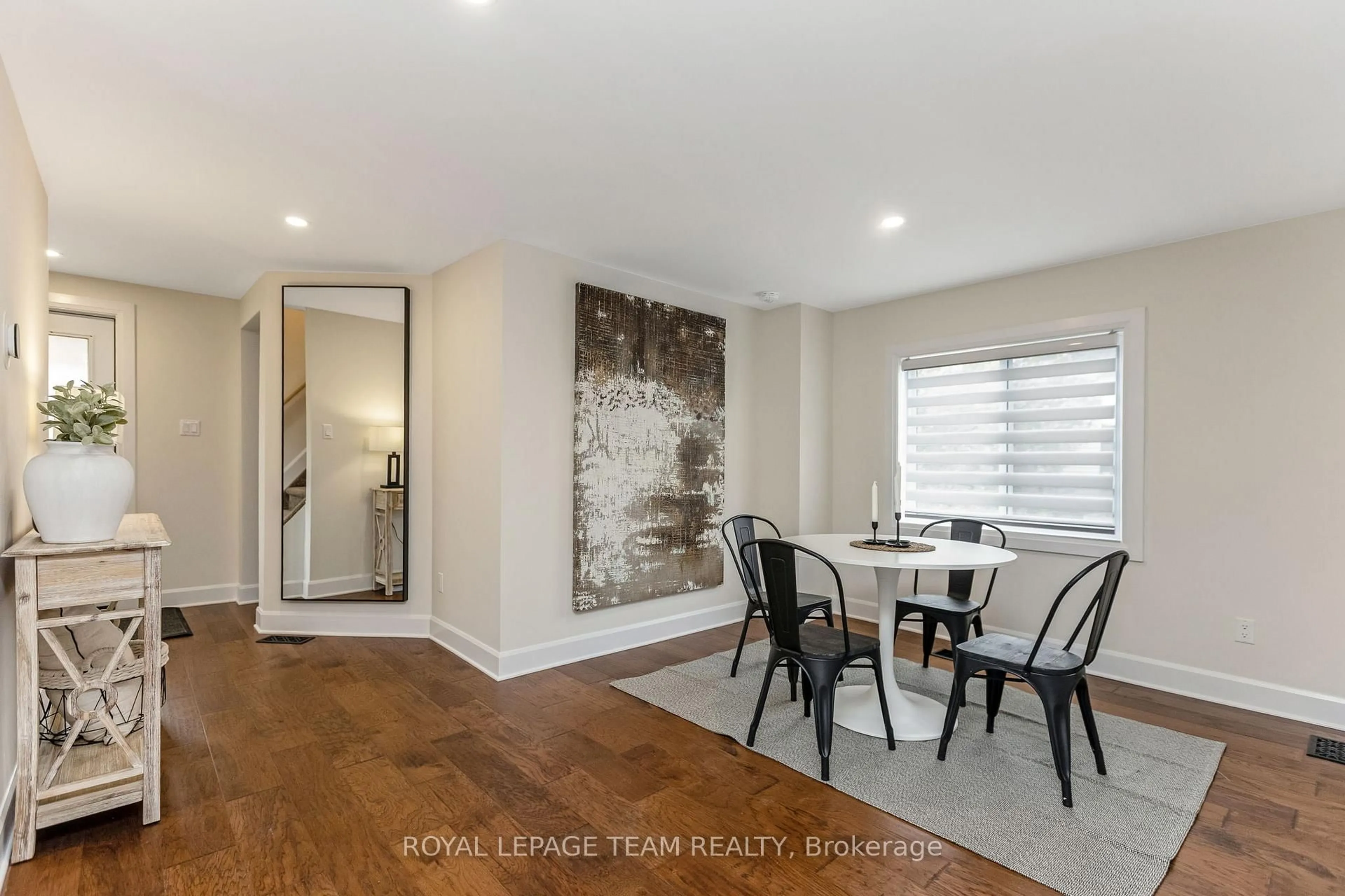 Dining room, unknown for 35 Edward St, Arnprior Ontario K7S 2X3