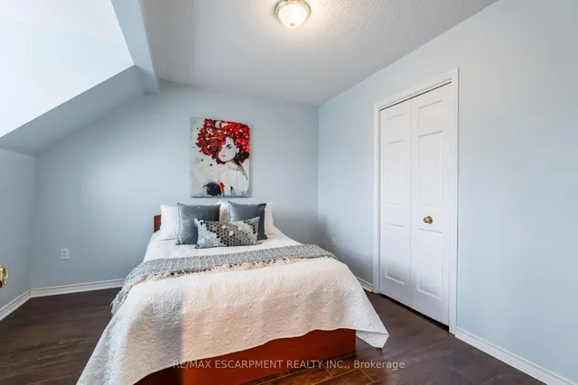 Additional property image - 24 Vance Cres