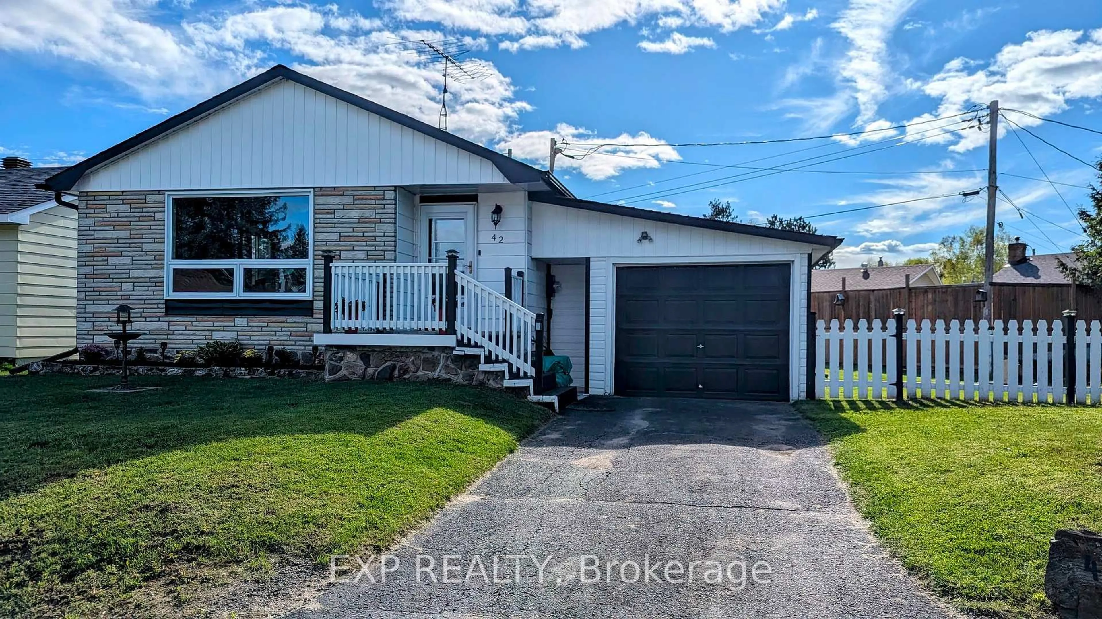 A pic from outside/outdoor area/front of a property/back of a property/a pic from drone, street for 42 Larch St, Highlands East Ontario K0L 1M0