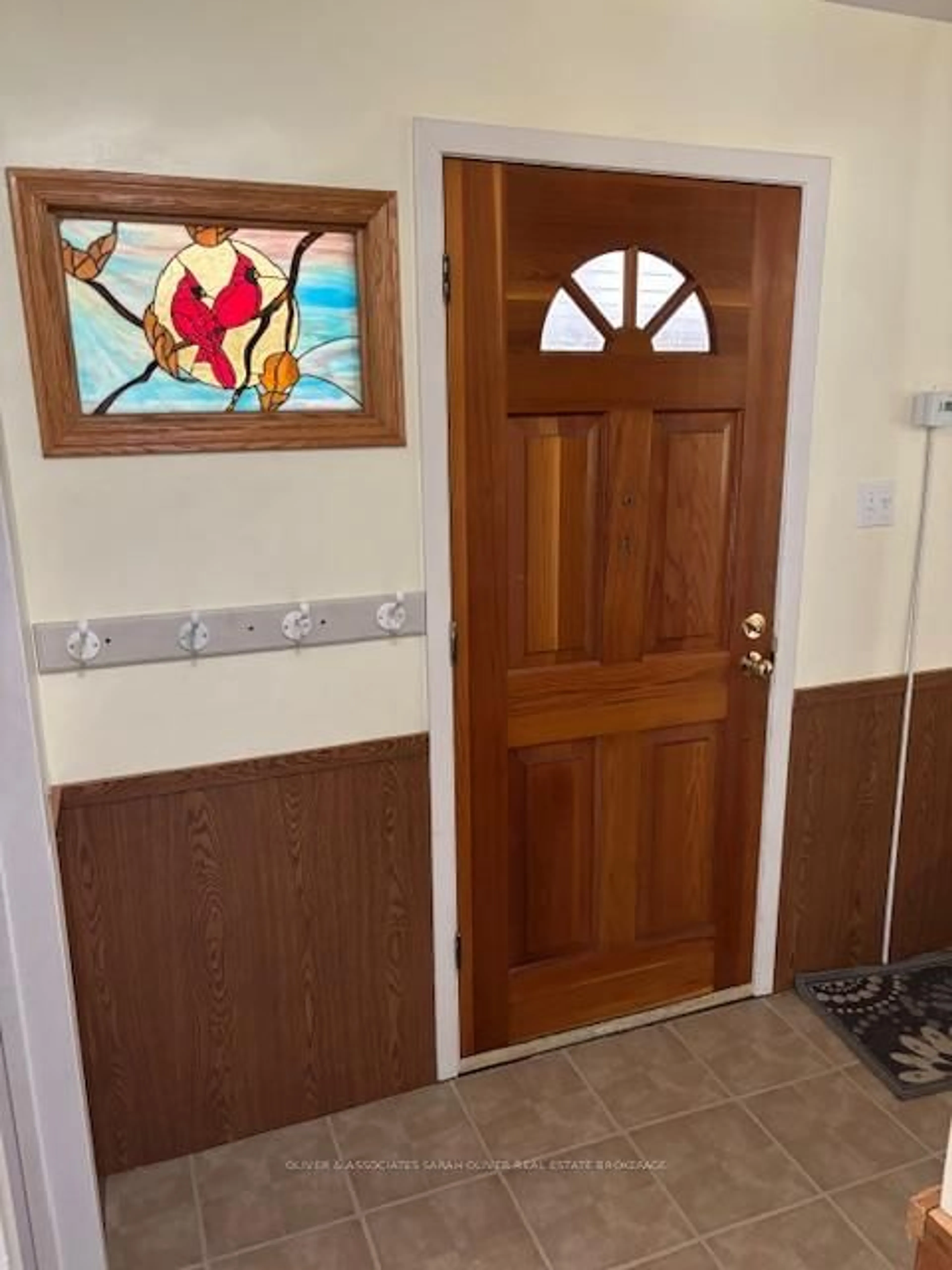 Indoor entryway for 9707 Army Camp Rd, Lambton Shores Ontario N0N 1J0
