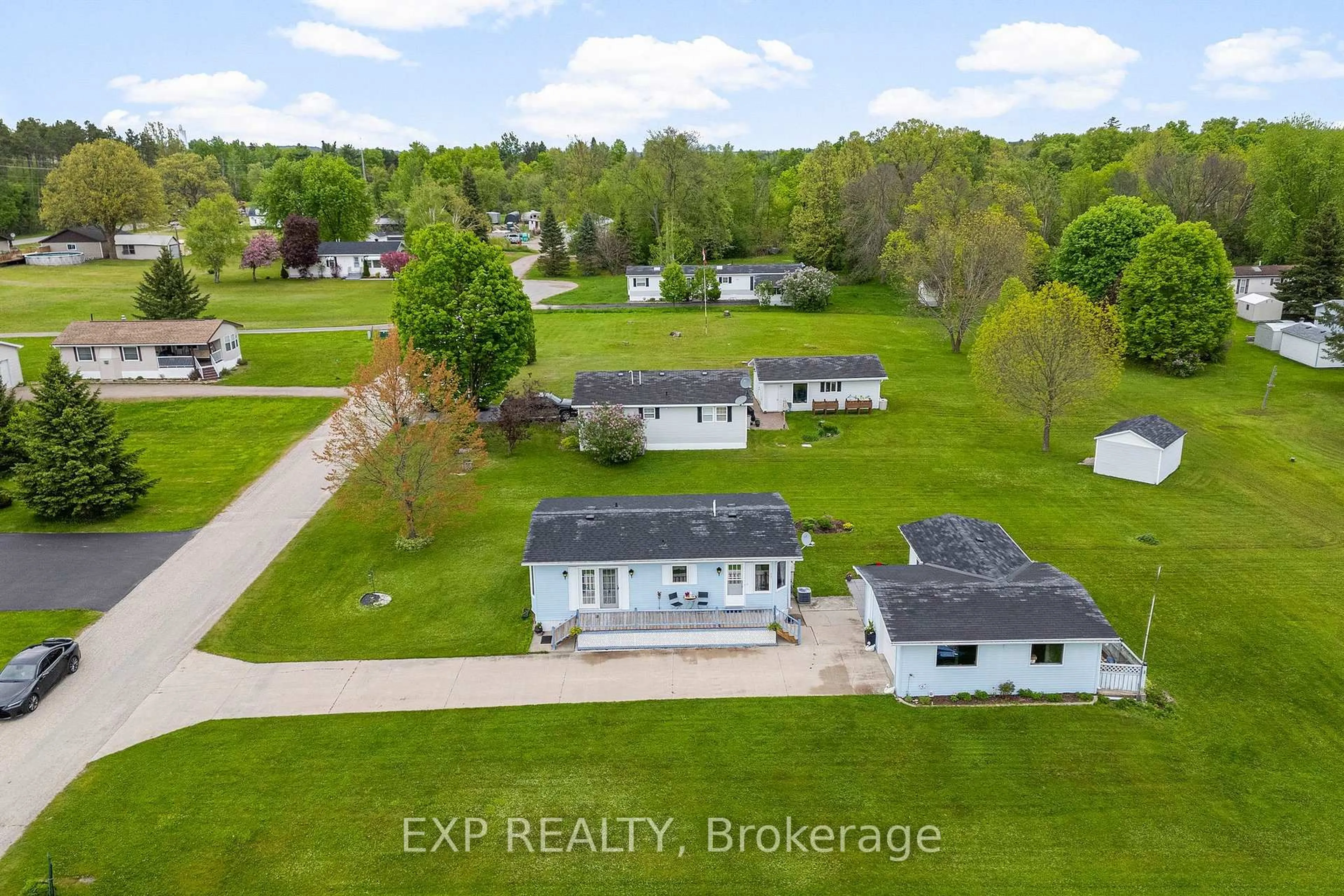 A pic from outside/outdoor area/front of a property/back of a property/a pic from drone, building for 25 Sunset Lane, Renfrew Ontario K7V 0A5