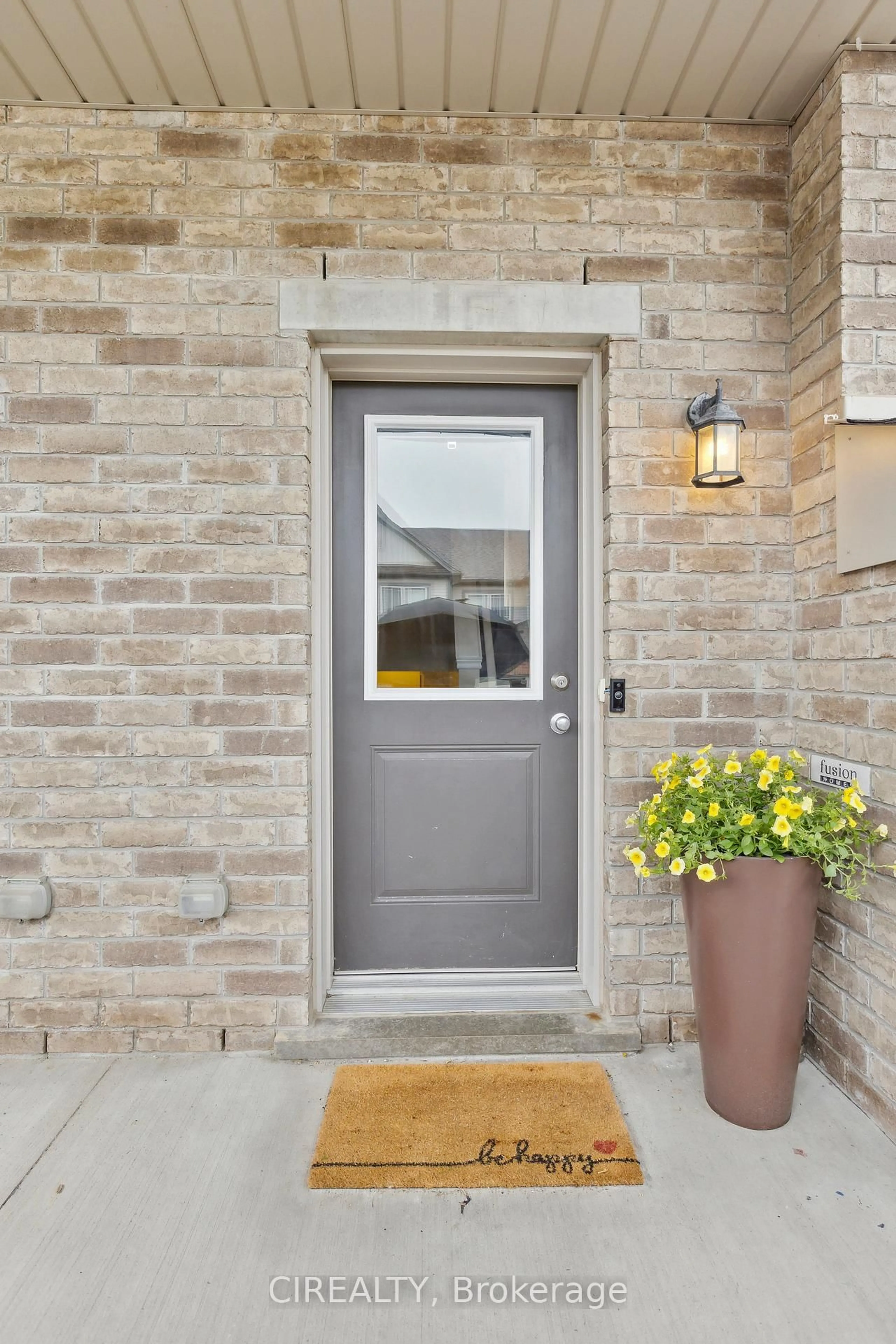 Indoor entryway for 66 Eastview Rd #23, Guelph Ontario N1E 0N1