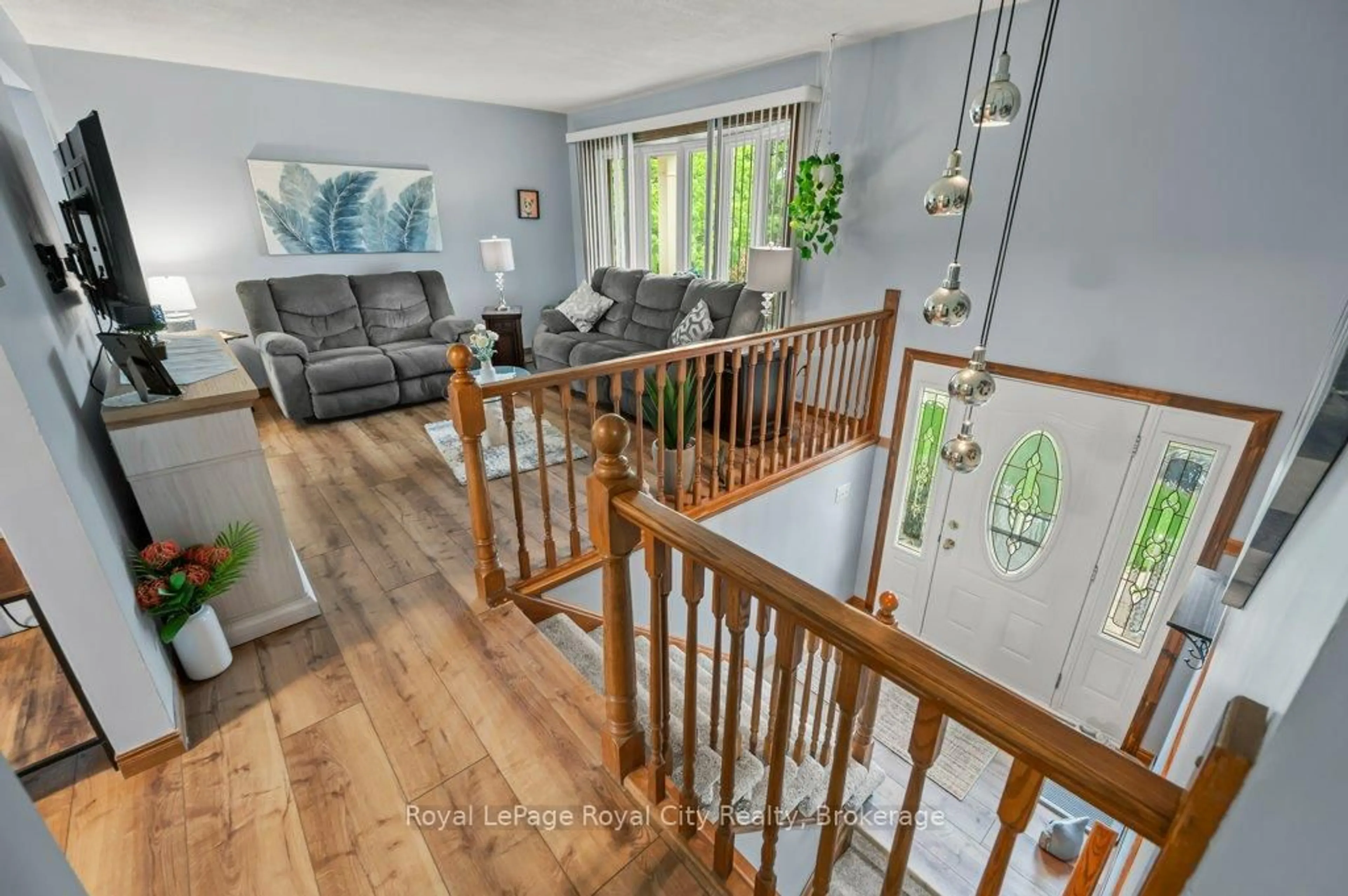 Unknown for 26 Springdale Blvd, Guelph Ontario N1H 6X5