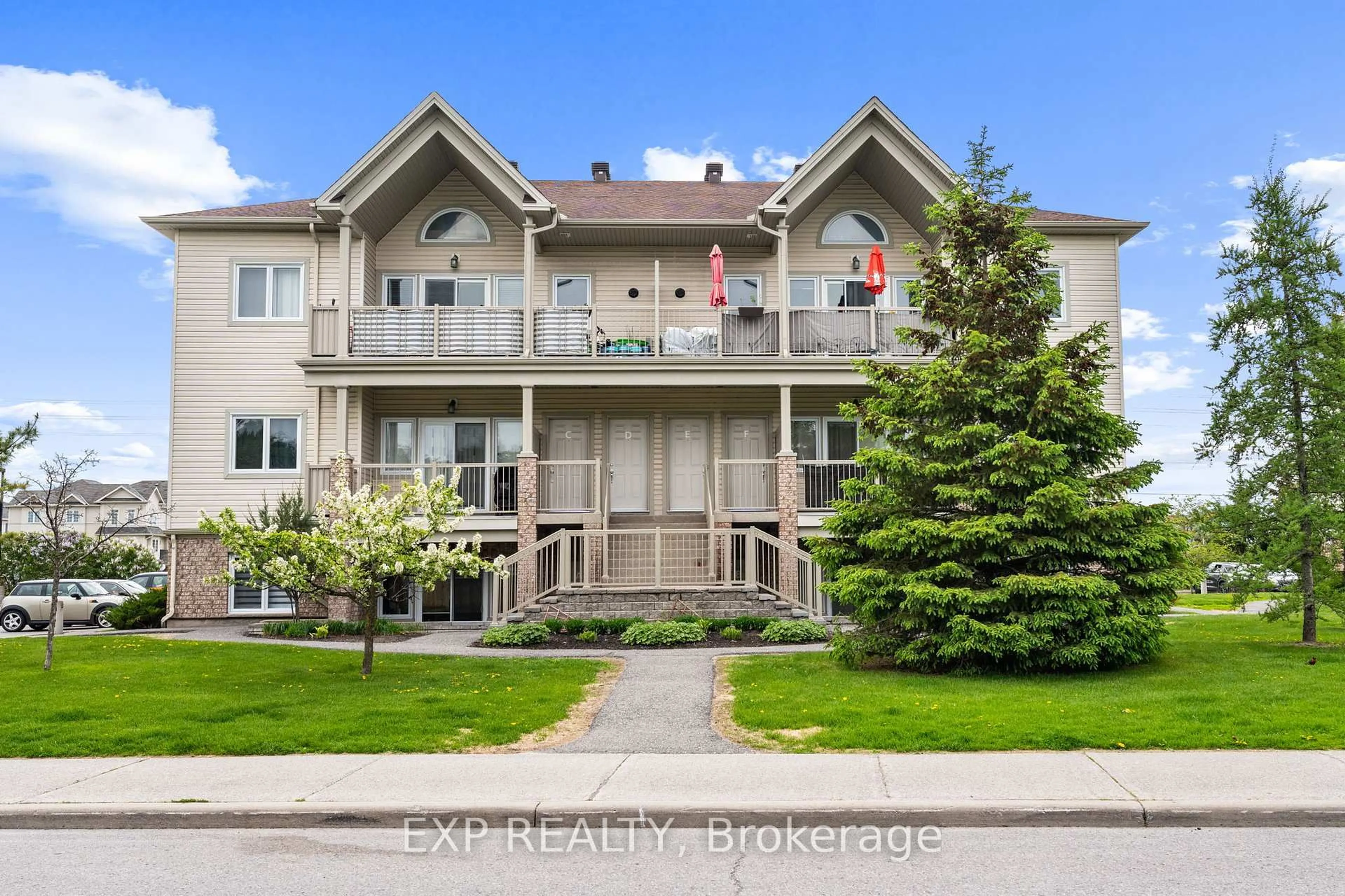 Unknown for 137a Harthill Way #5, Ottawa Ontario K2J 5V1