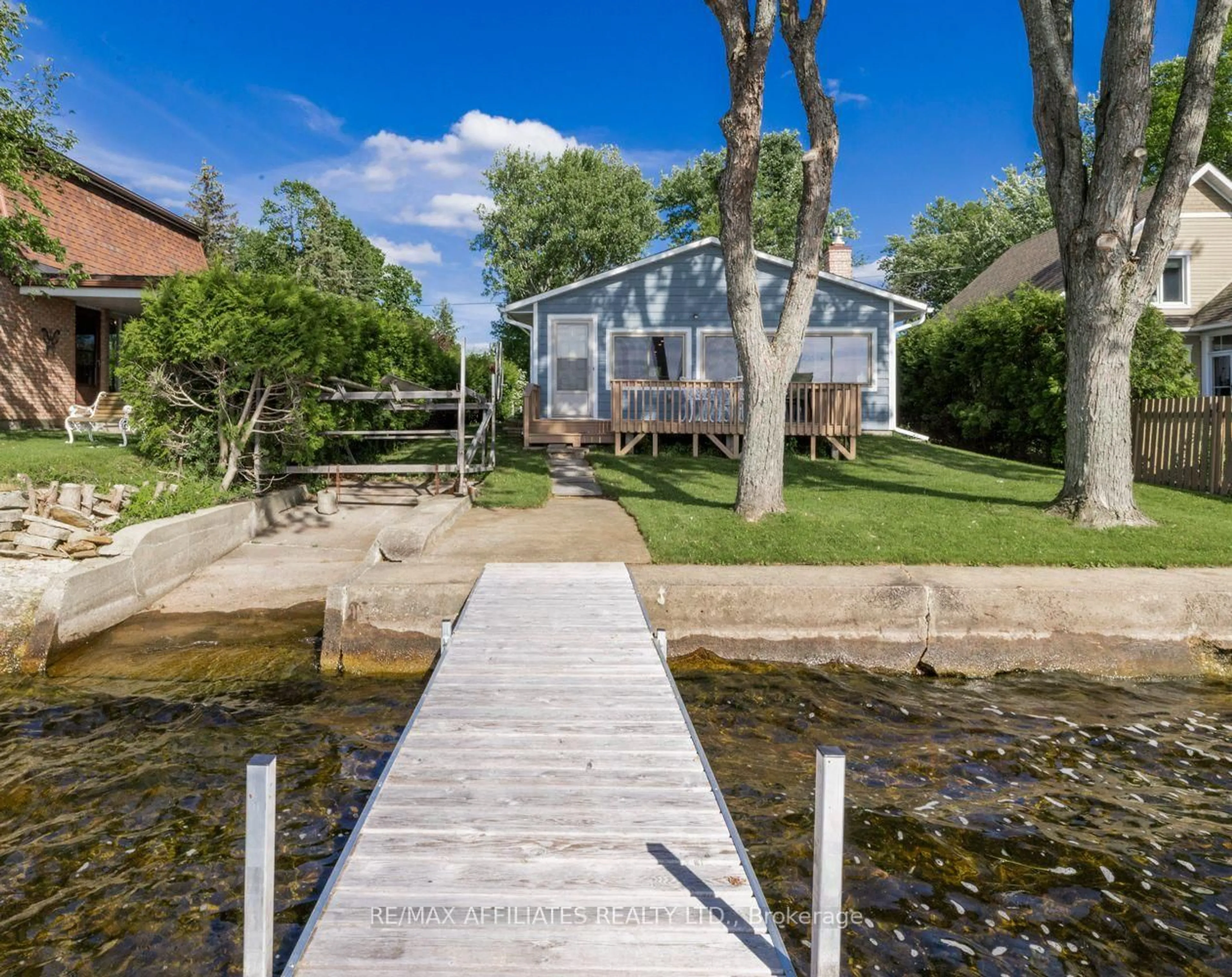 A pic from outside/outdoor area/front of a property/back of a property/a pic from drone, water/lake/river/ocean view for 112 AVENUE 4A Ave, Beckwith Ontario K7C 4L7
