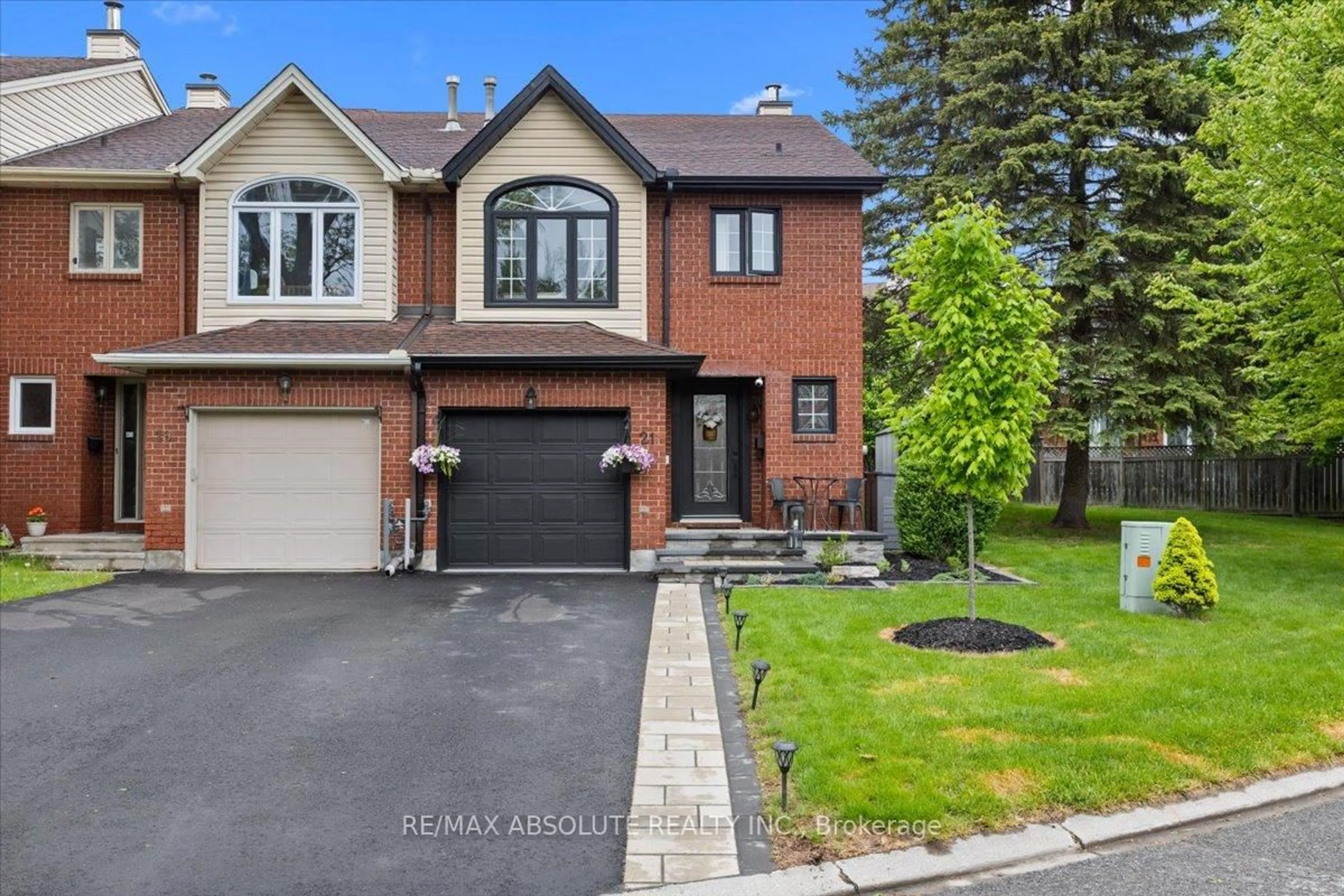 Home with brick exterior material, street for 21 Cedarock Dr, Ottawa Ontario K2M 2H6