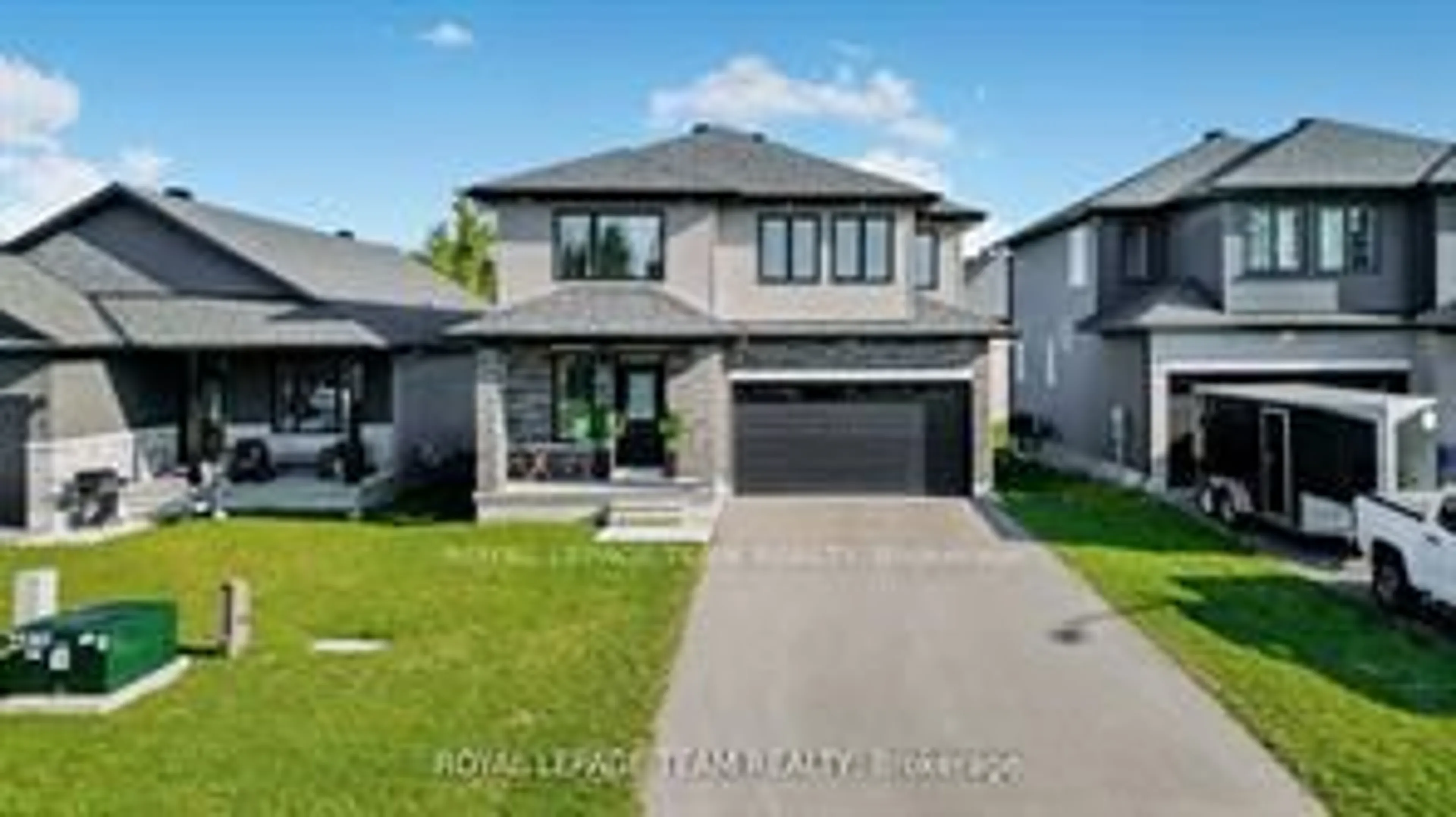 Home with brick exterior material, street for 28 Seabert Dr, Arnprior Ontario K7S 0H9