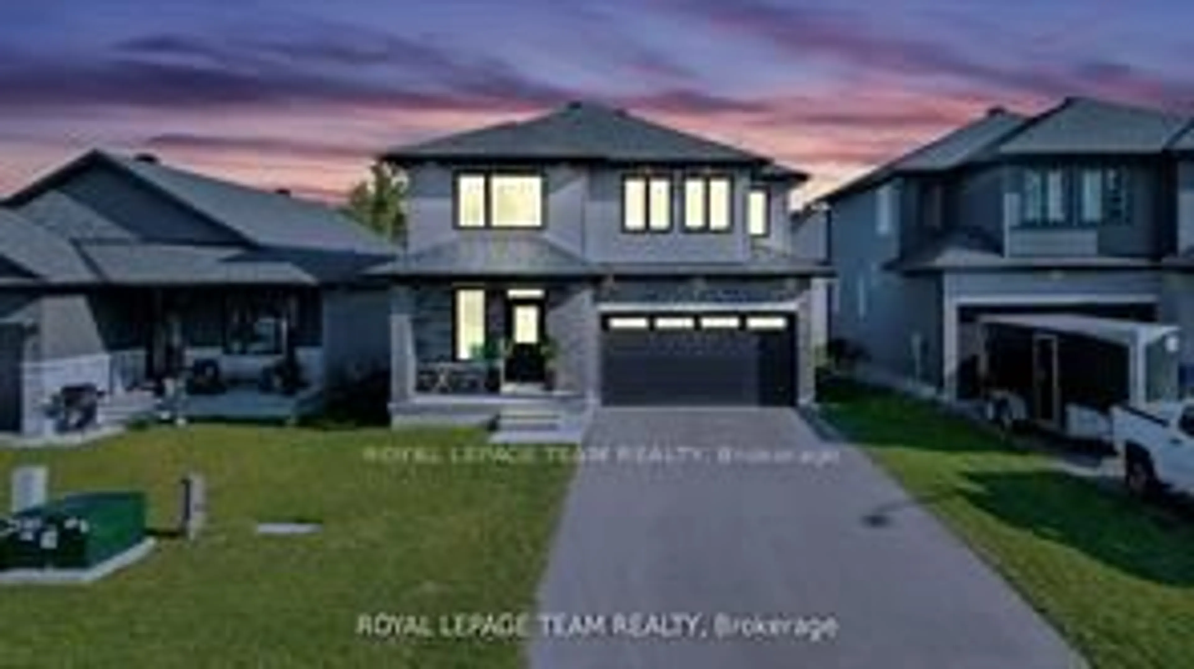 Home with vinyl exterior material, street for 28 Seabert Dr, Arnprior Ontario K7S 0H9