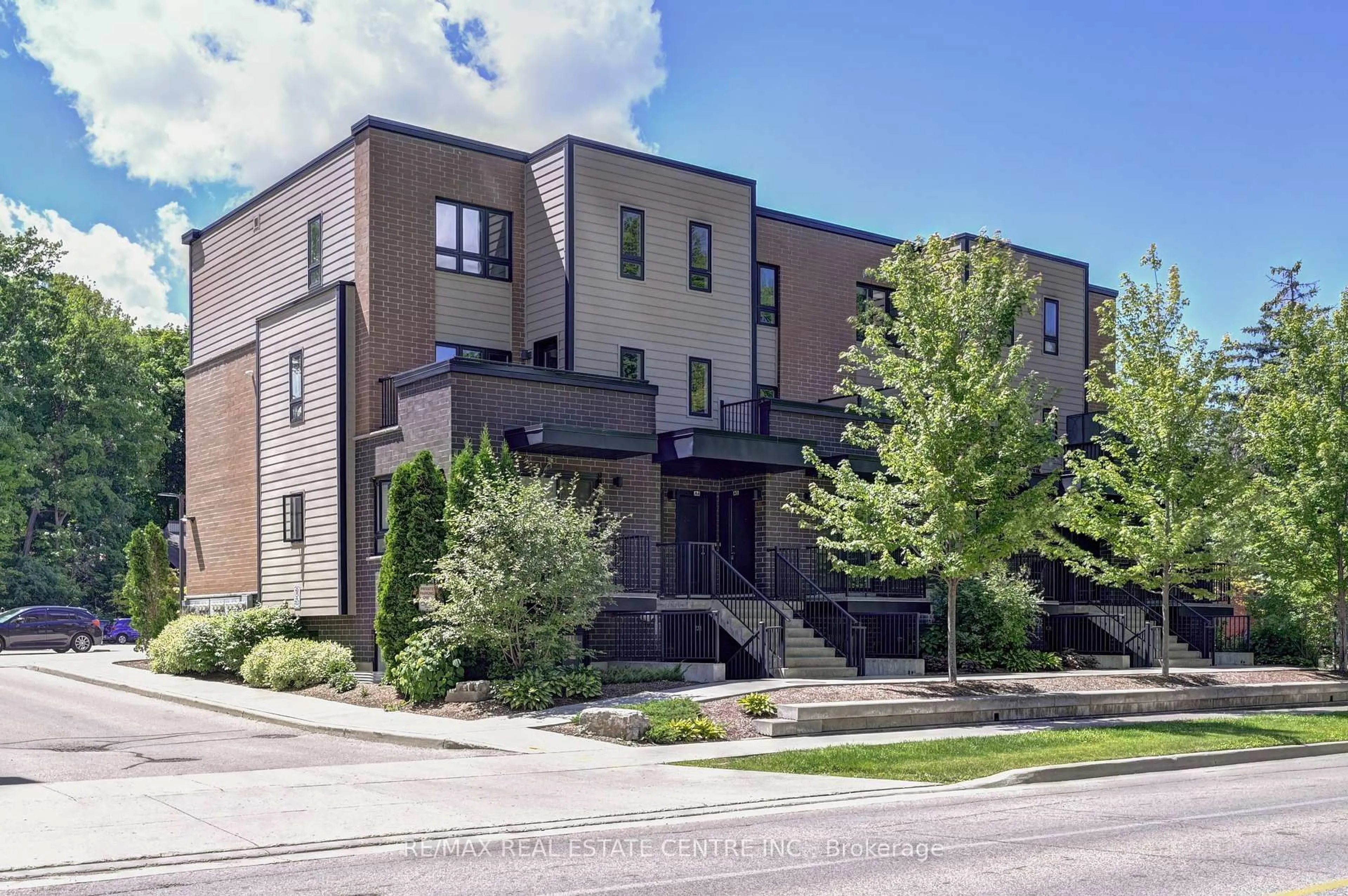 Unknown for 190 Century Hill Dr #A4, Kitchener Ontario N2E 0G9