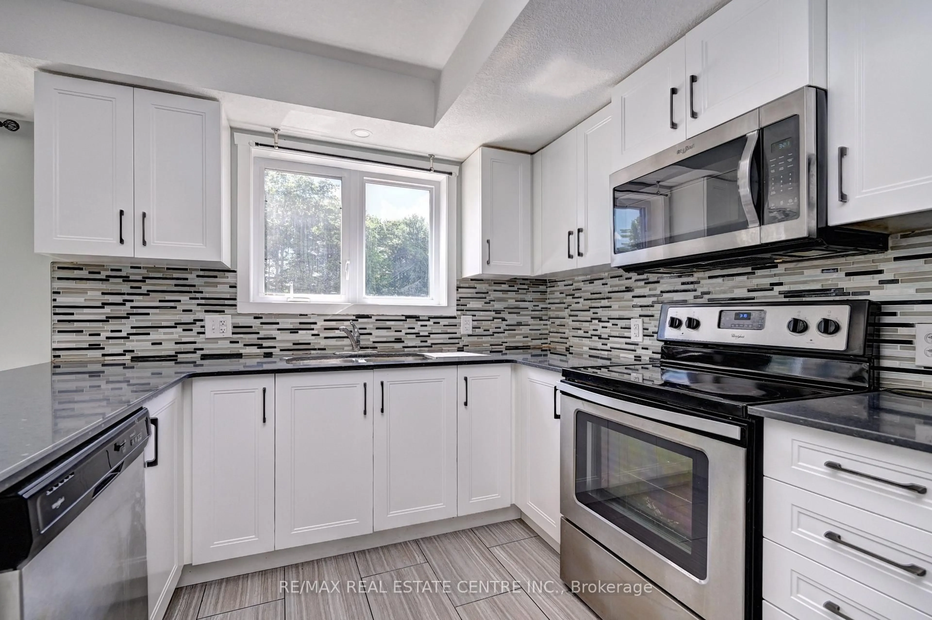 Standard kitchen, ceramic/tile floor for 190 Century Hill Dr #A4, Kitchener Ontario N2E 0G9
