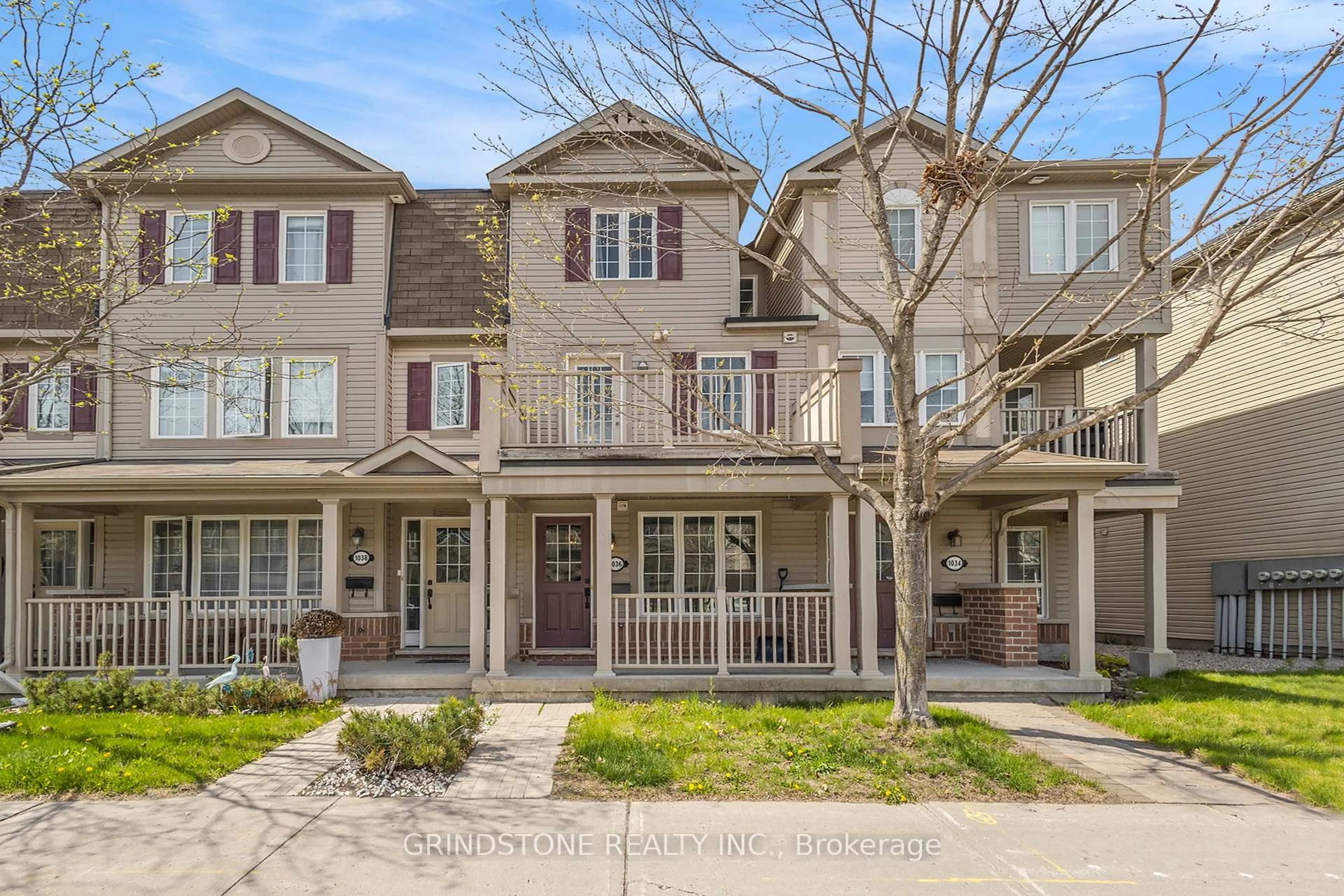 Unknown for 1036 Pampero Cres, Ottawa Ontario K2S 0N5