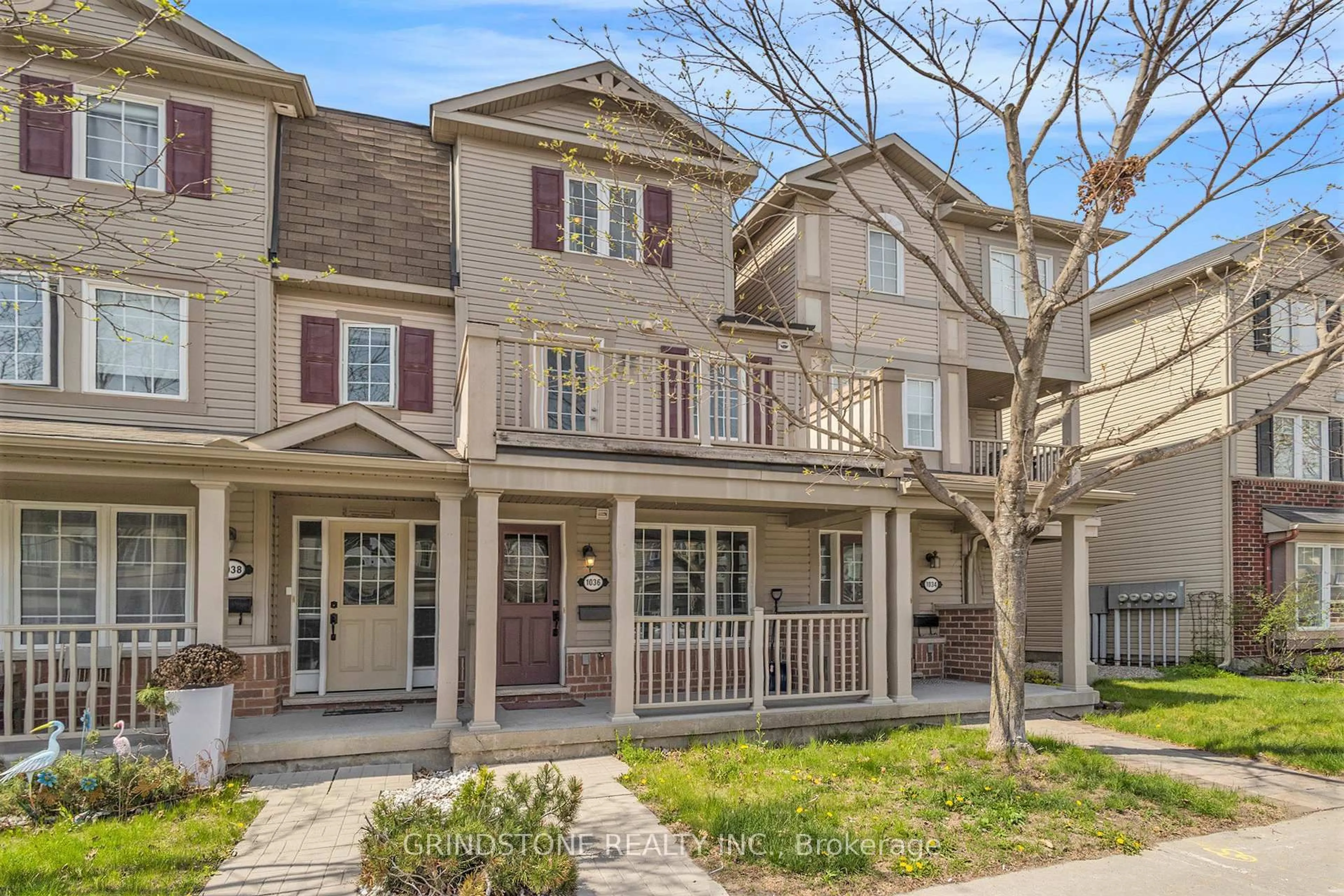 Unknown for 1036 Pampero Cres, Ottawa Ontario K2S 0N5