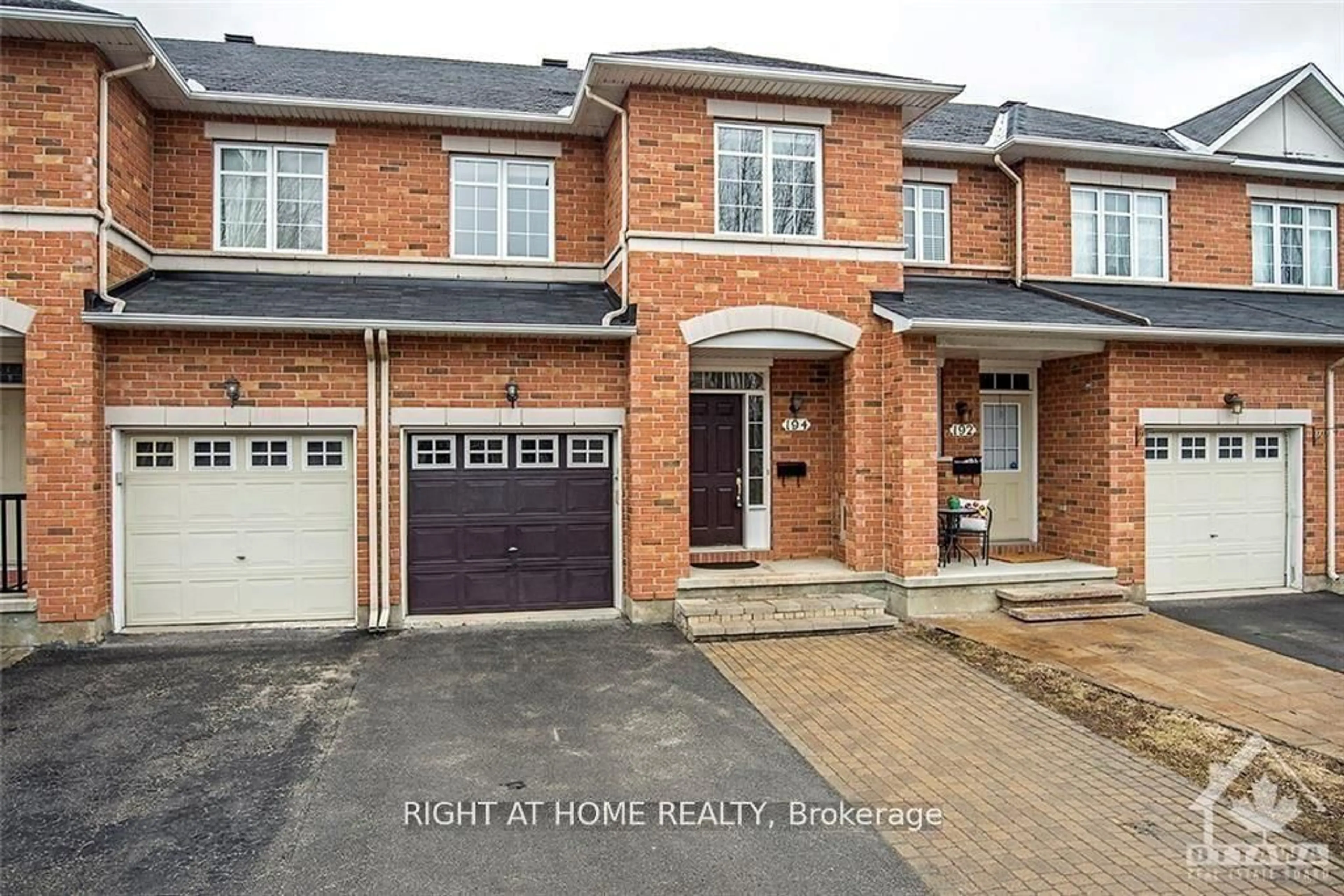 Home with brick exterior material, street for 194 Deercroft Ave, Ottawa Ontario K2J 5J4