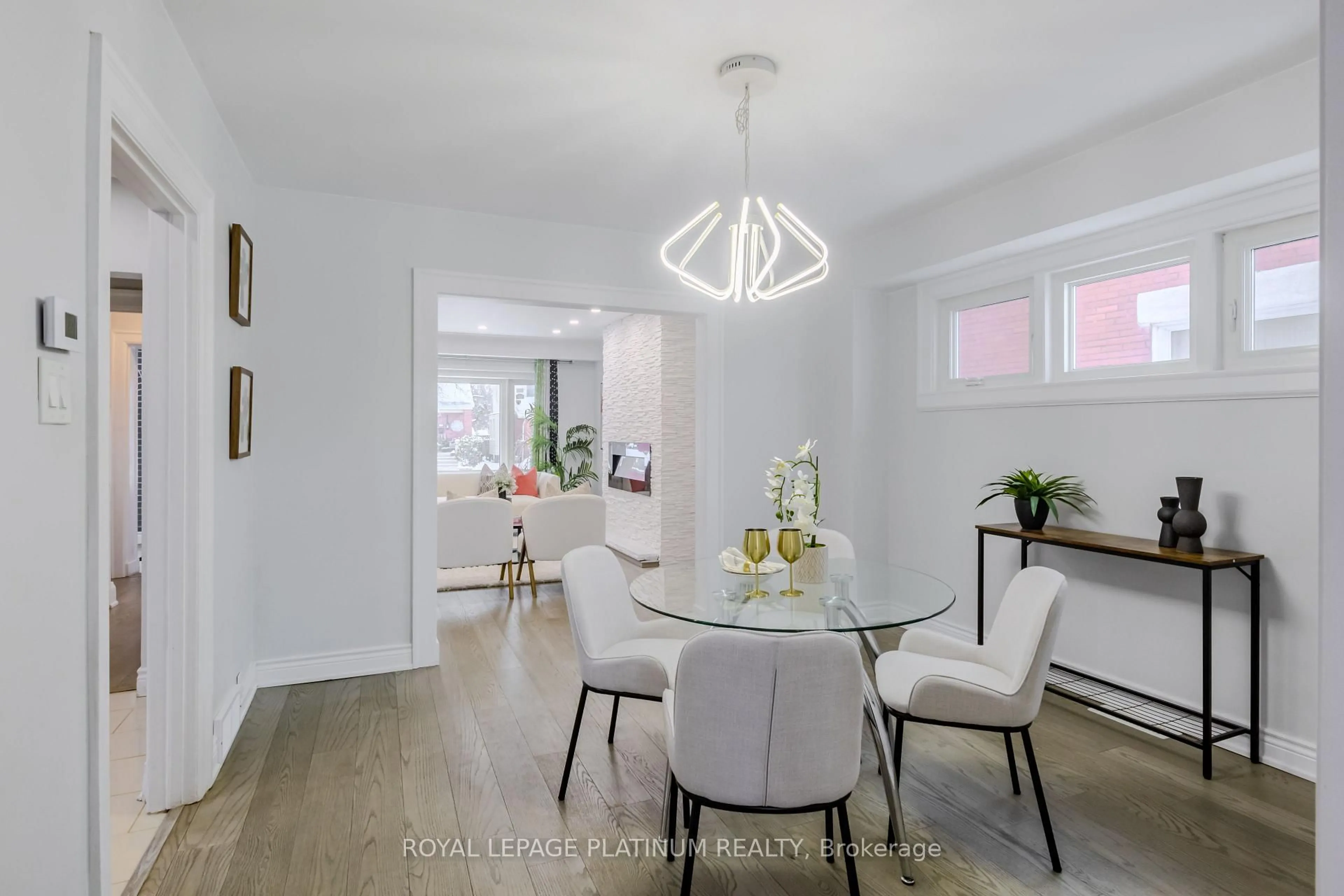 Dining room, unknown for 44 Troy St, Kitchener Ontario N2H 1L8