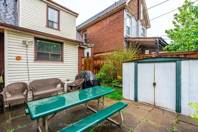 Additional property image - 204 Emerald St