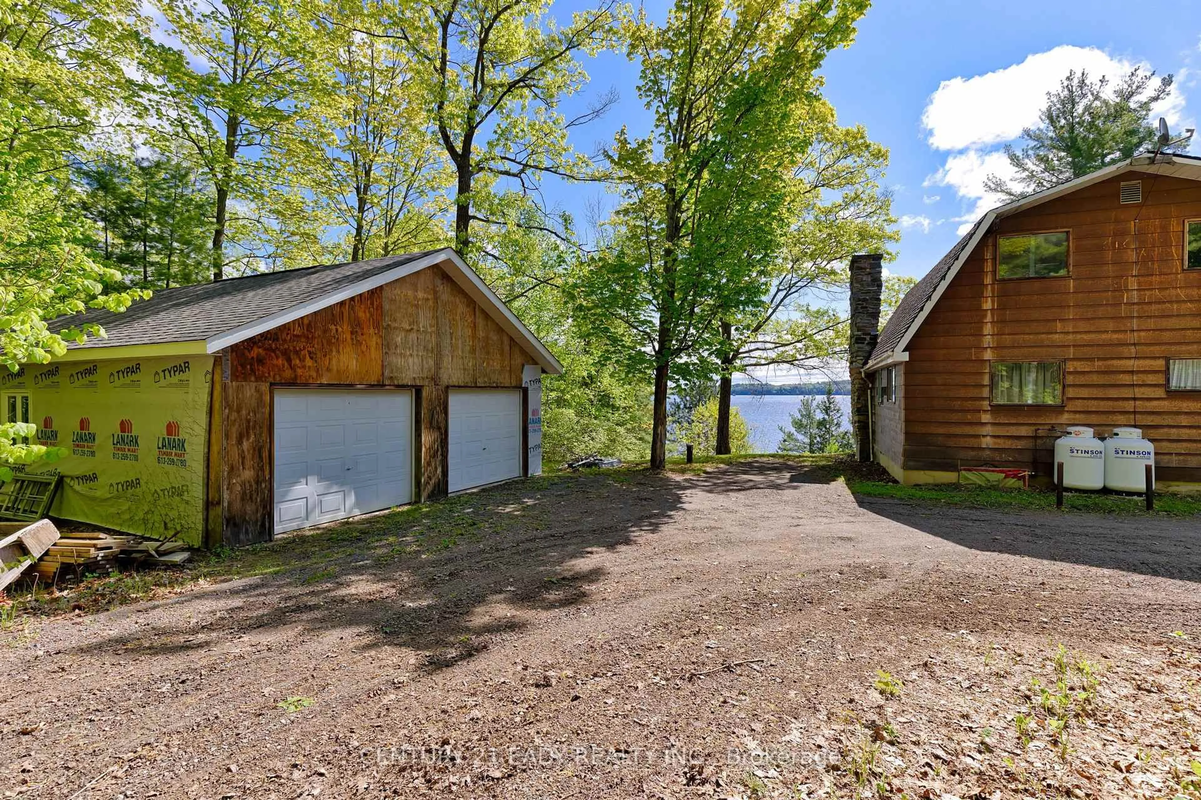 Shed for 1044 Beachs Lane, Calabogie Ontario K0J 1H0