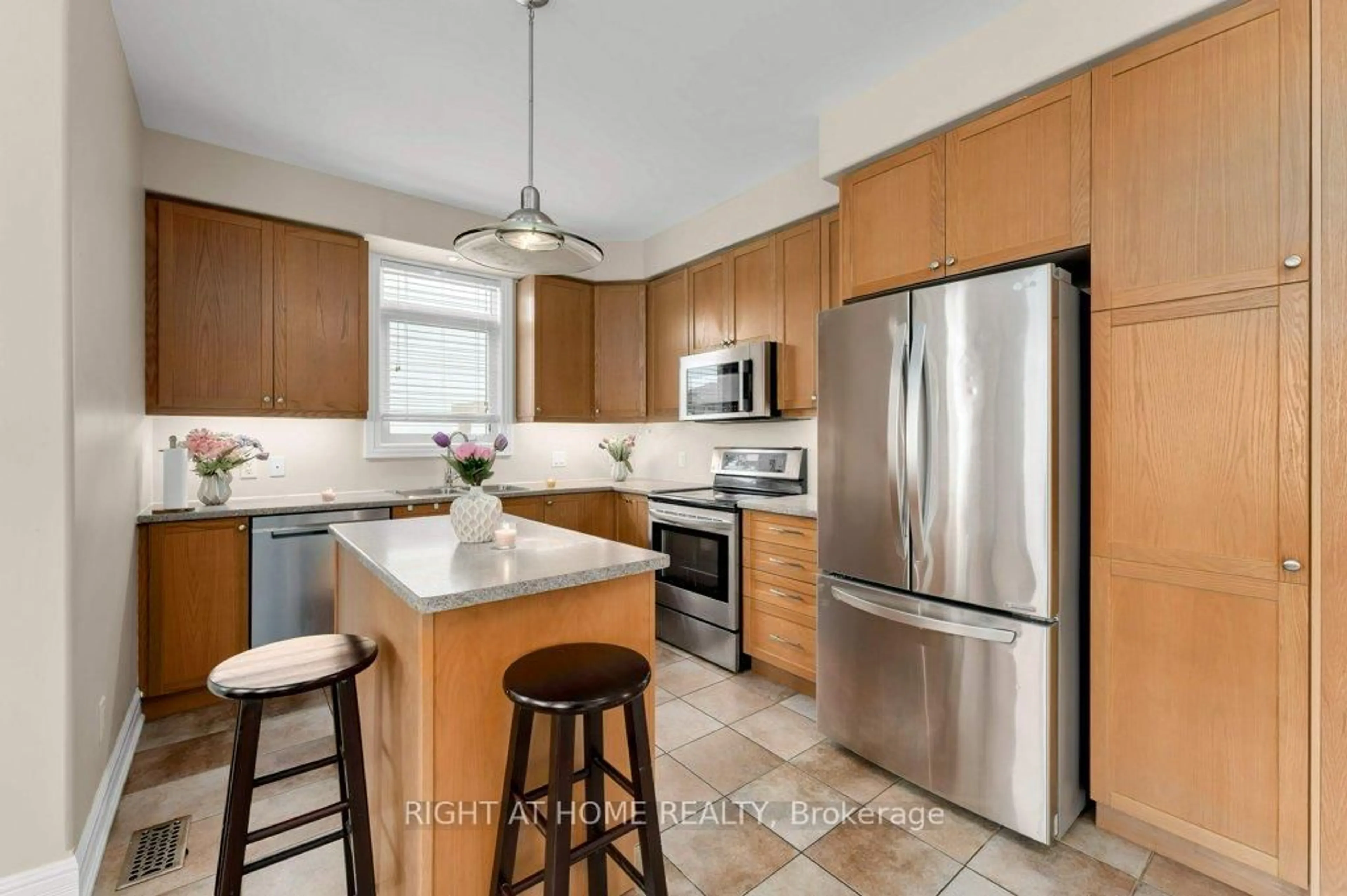 Unknown for 1328 Grace Ave, Kingston Ontario K7P 0B9
