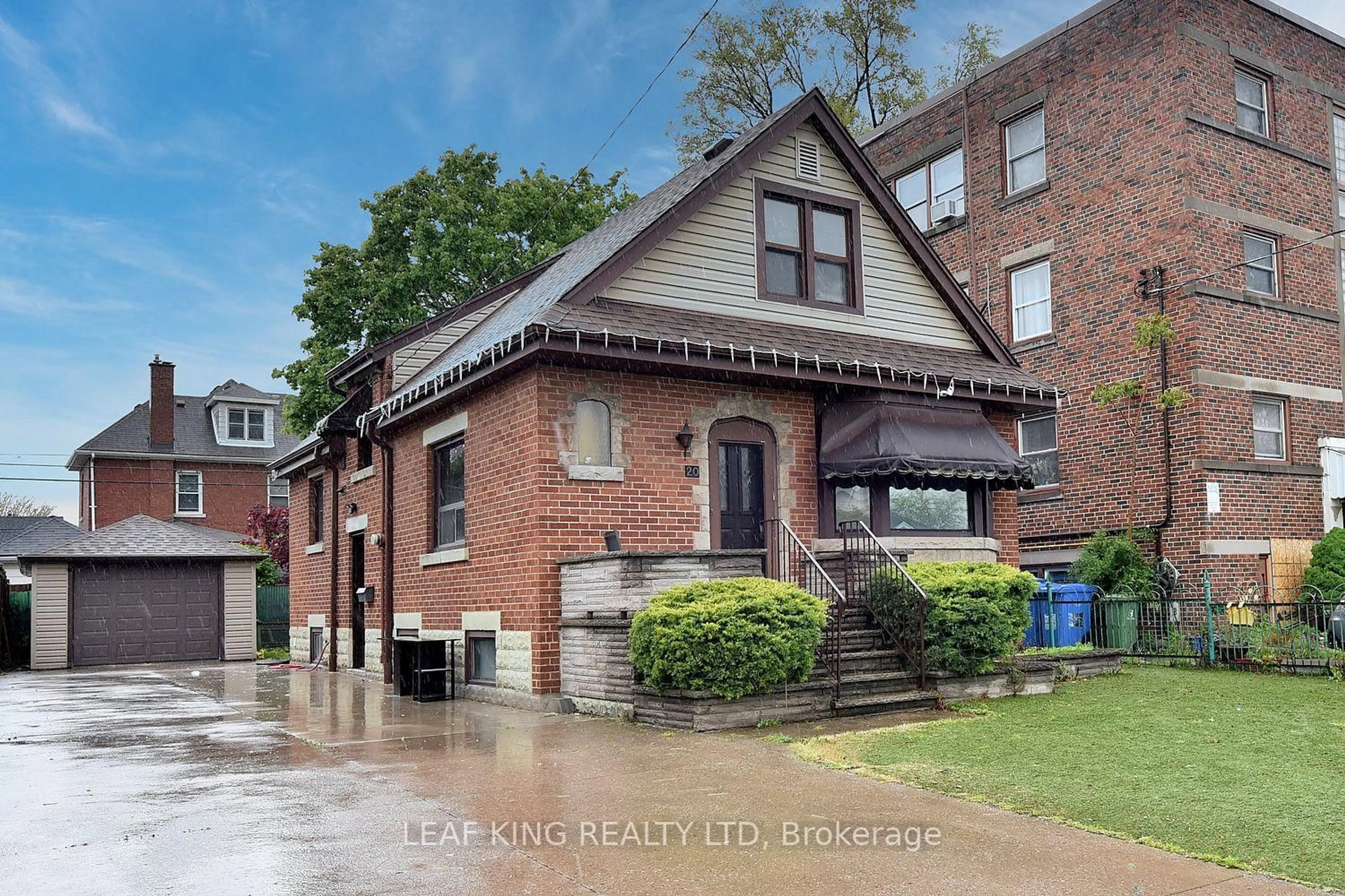 Home with brick exterior material, street for 20 Crosthwaite Ave, Hamilton Ontario L8K 2T8