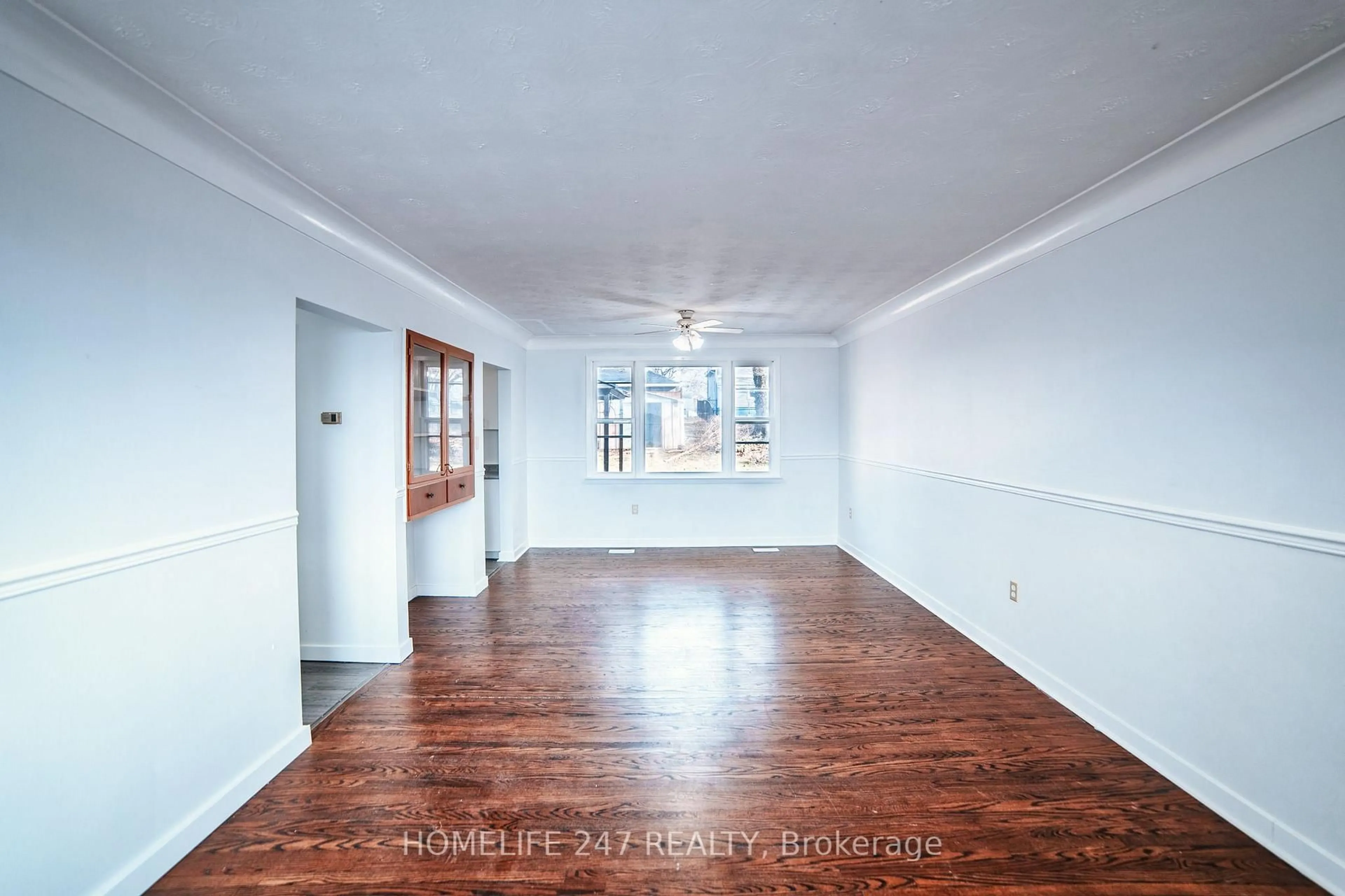 A pic of a room for 6 James St, Chatham-Kent Ontario N0P 2C0