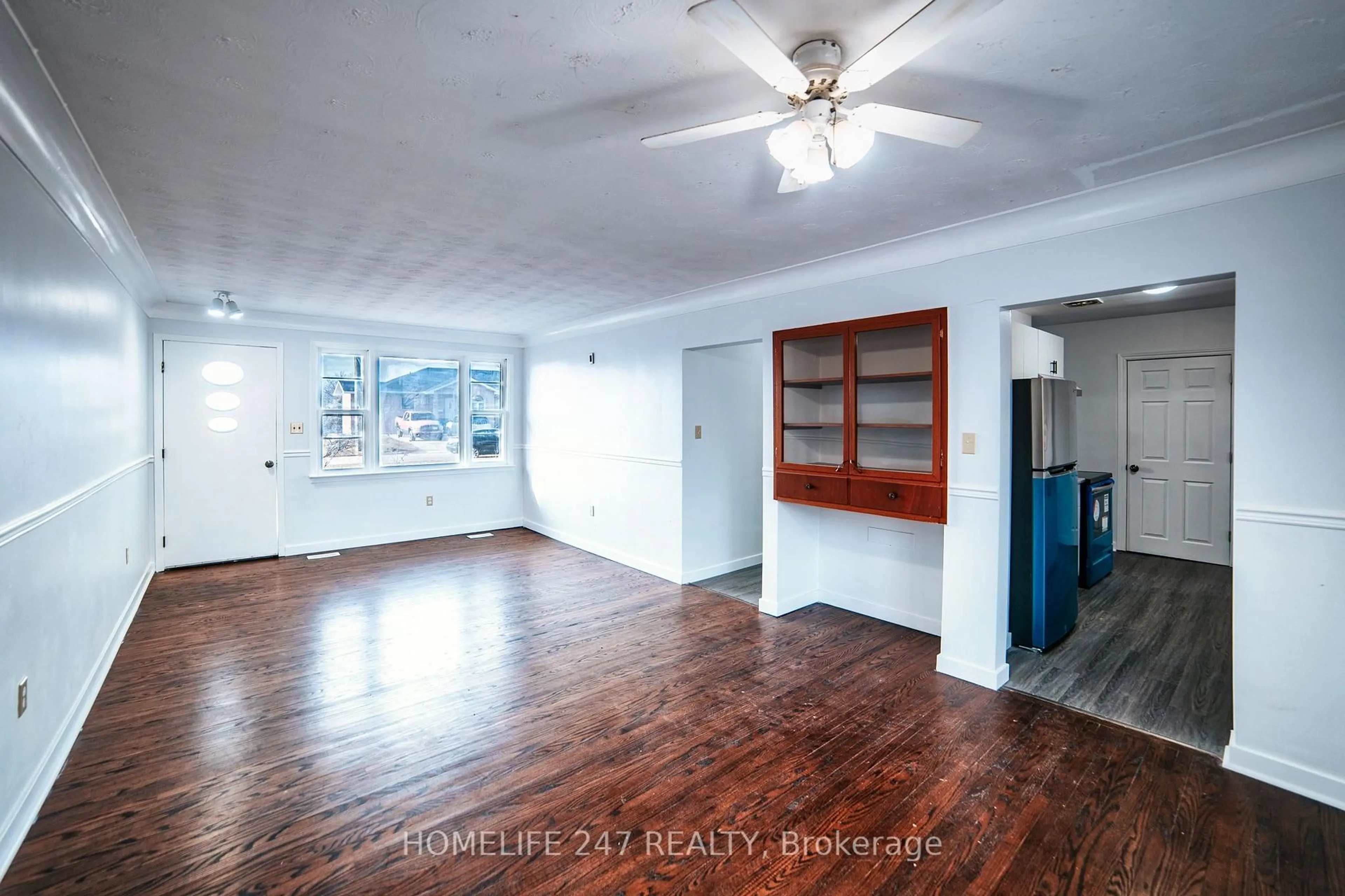 A pic of a room for 6 James St, Chatham-Kent Ontario N0P 2C0