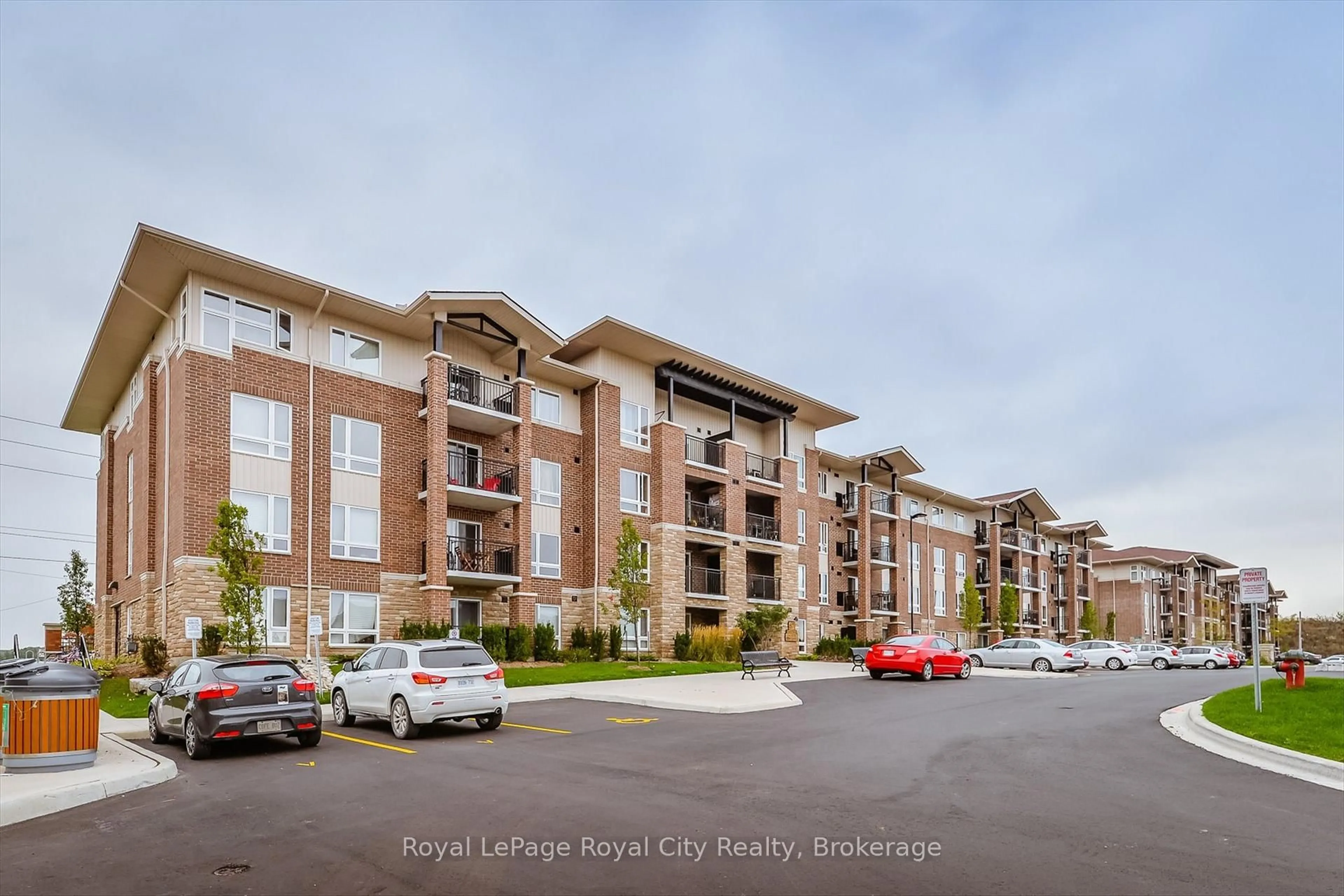 Unknown for 67 Kingsbury Sq #409, Guelph Ontario N1L 0L3