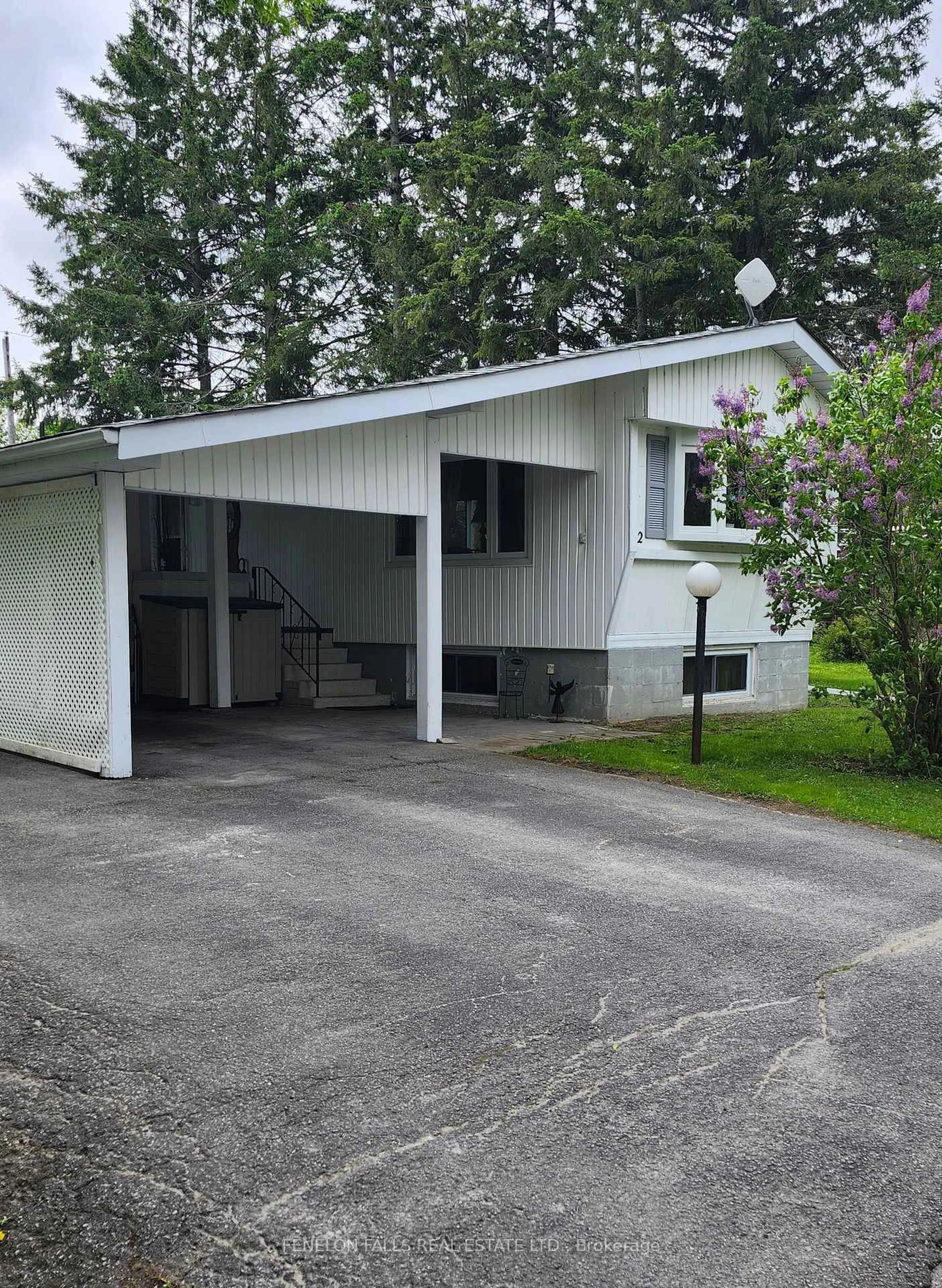 Unknown for 2 Park Cres, Kawartha Lakes Ontario K9V 0H5