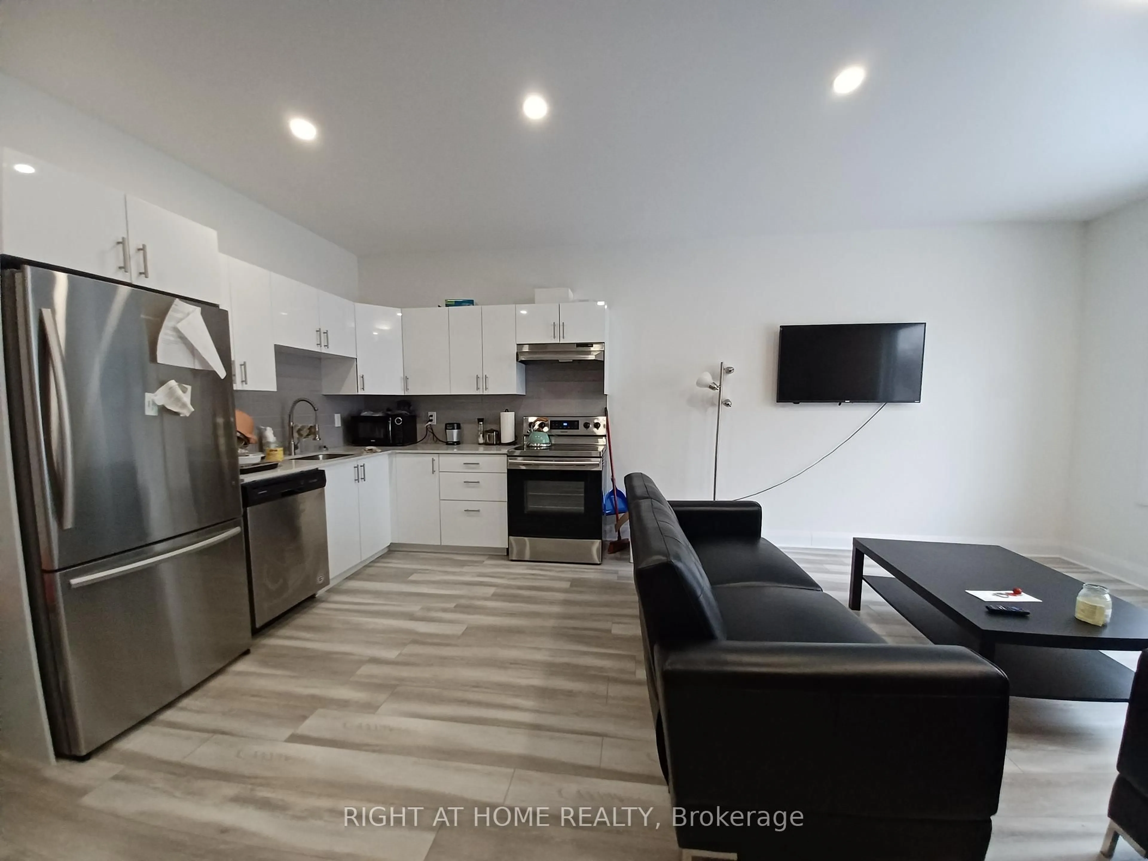 Open concept kitchen, unknown for 1558-62 Baseline Rd, Ottawa Ontario K2C 0B3