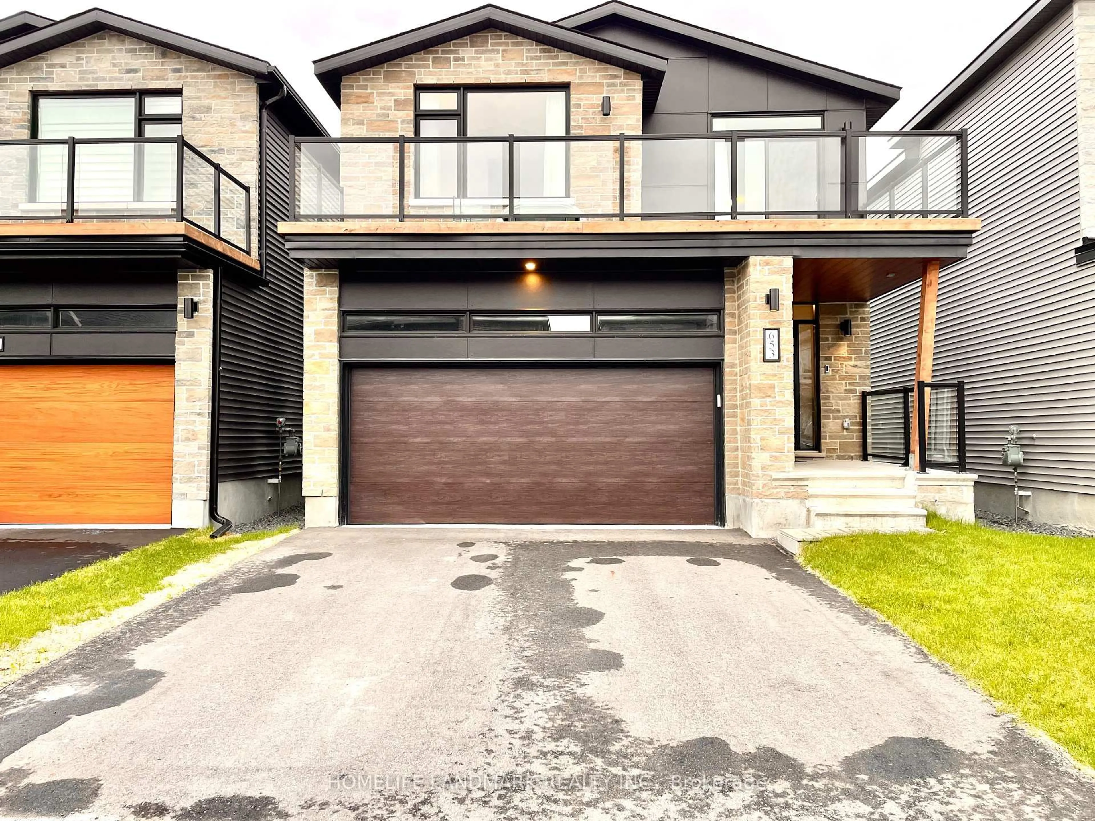 Home with brick exterior material, street for 653 Fenwick Way, Ottawa Ontario K2J 7E6