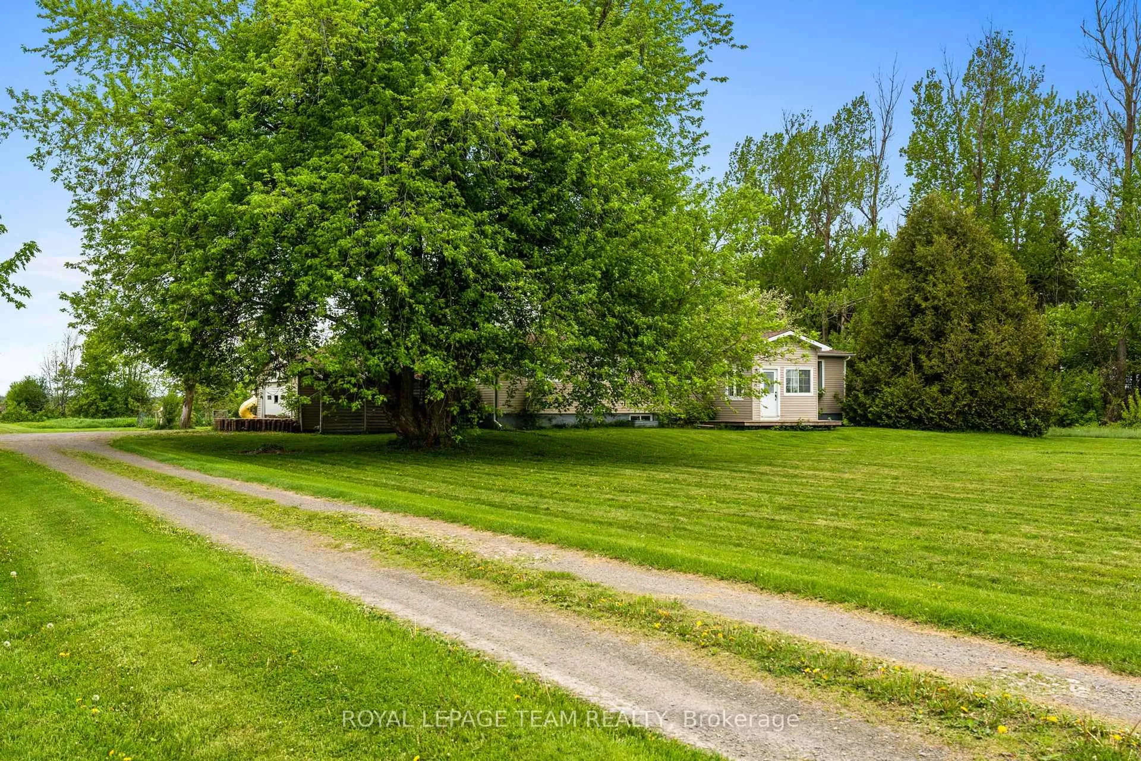 A pic from outside/outdoor area/front of a property/back of a property/a pic from drone, street for 2176 Development Rd, North Dundas Ontario K0E 1S0