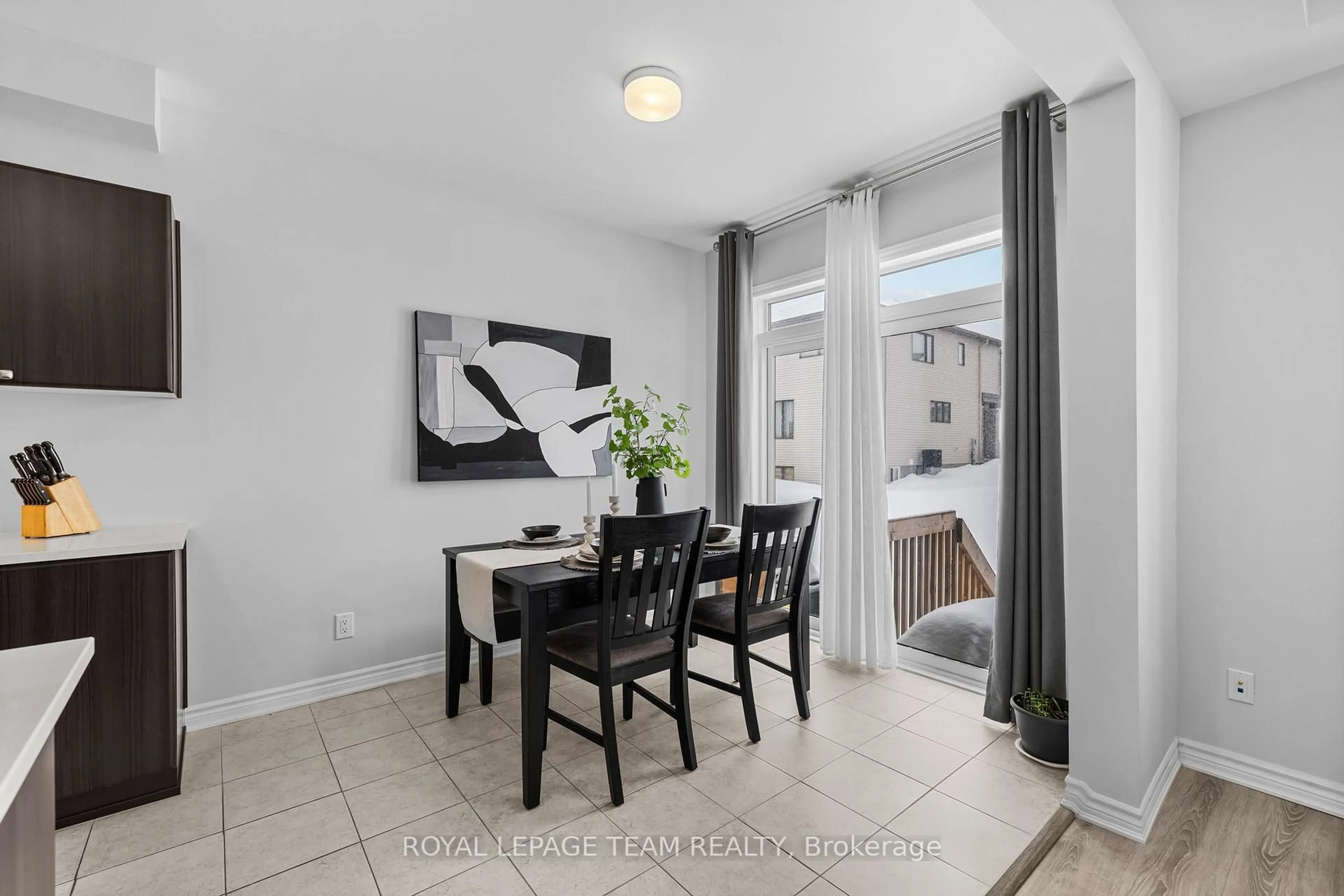 Dining room, unknown for 42 Lentago Ave, Ottawa Ontario K2J 7A2