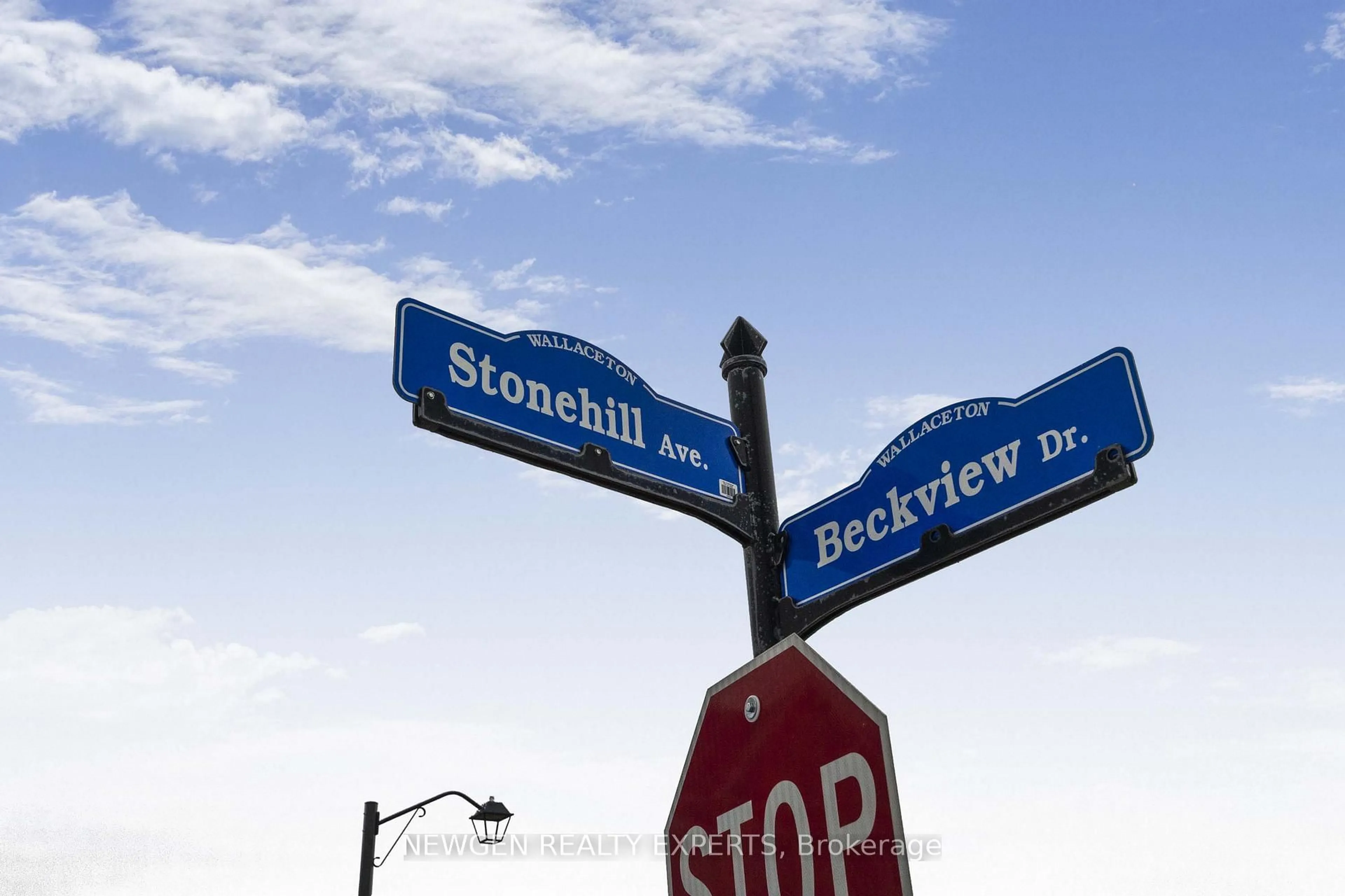 Unknown for 9 Stonehill Ave, Kitchener Ontario N2R 0N9
