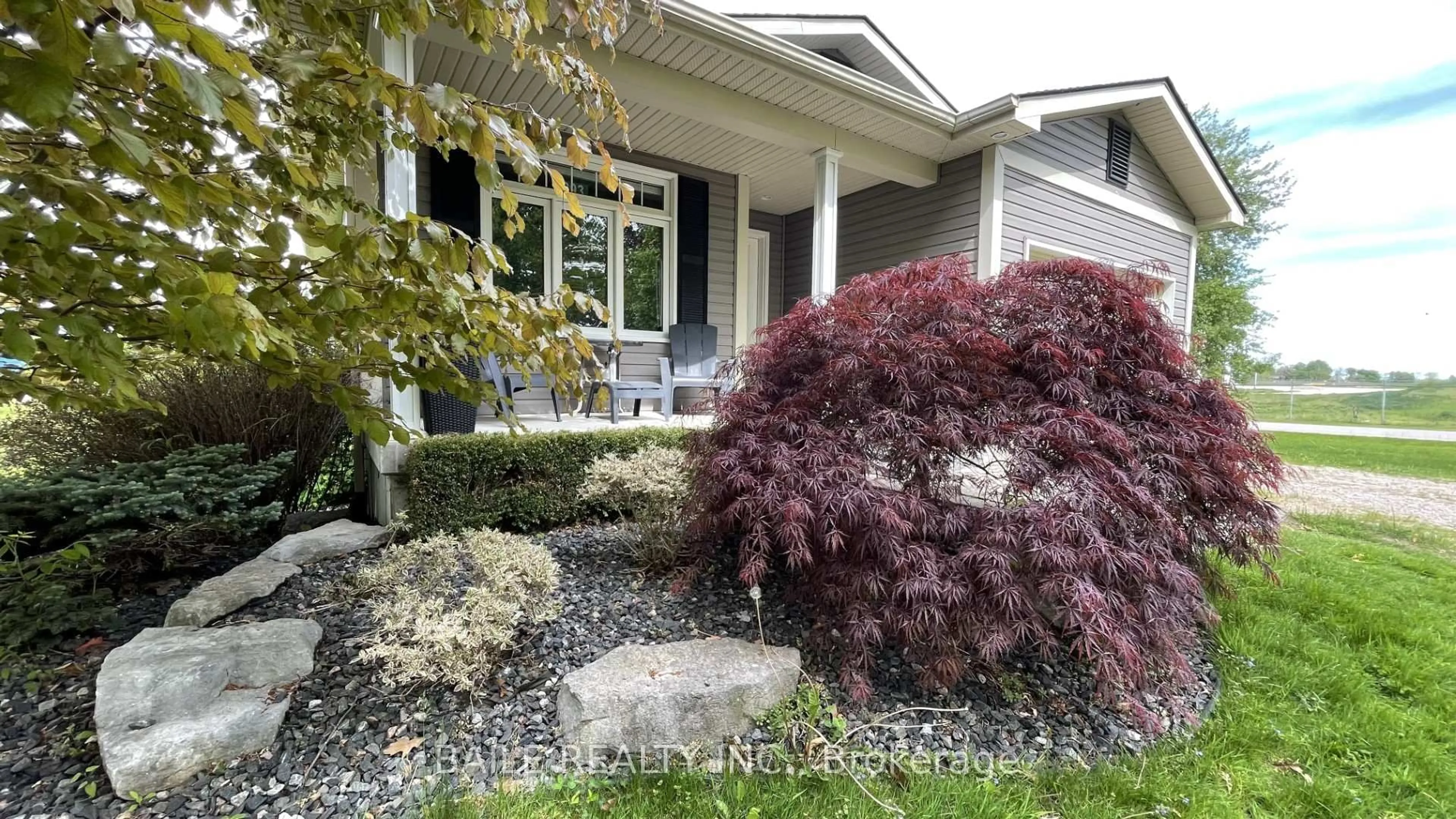 Home with vinyl exterior material, street for 3293 Morrell St St, Brooke-Alvinston Ontario N0N 1A0