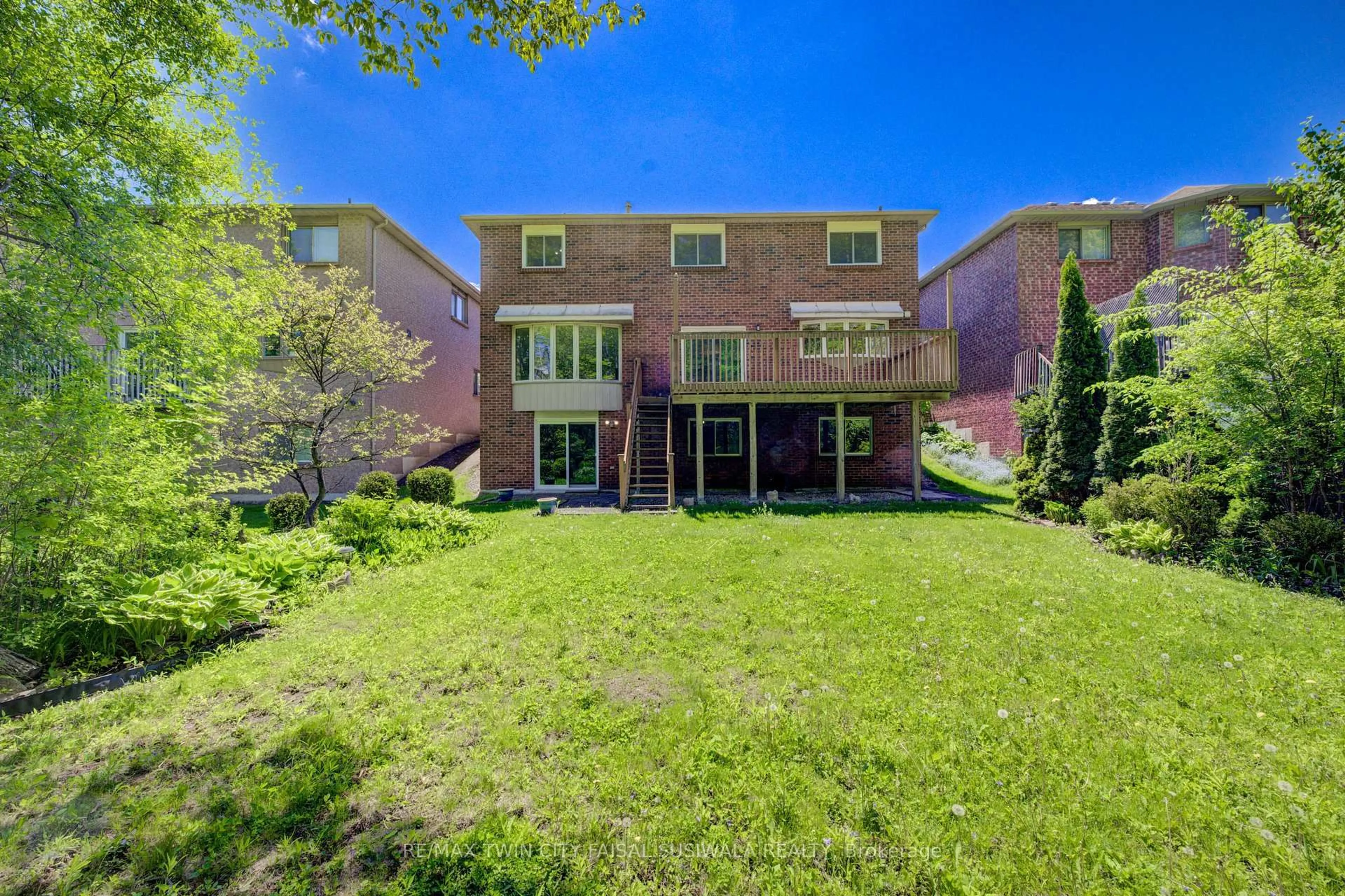 Unknown for 56 Forestview Dr, Cambridge Ontario N1T 1V1