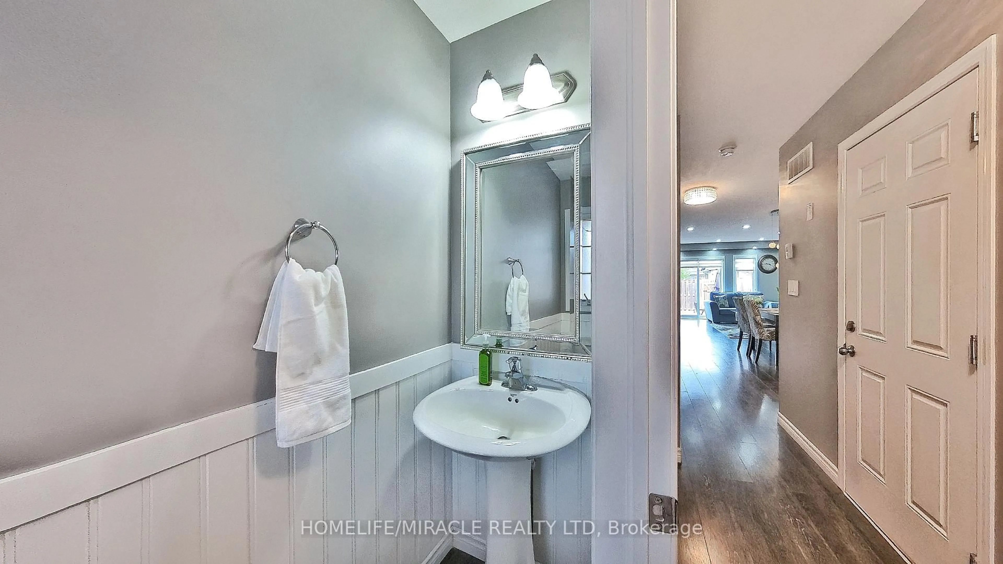 Contemporary bathroom, ceramic/tile floor for 66 Meadowridge St, Kitchener Ontario N2P 0E2