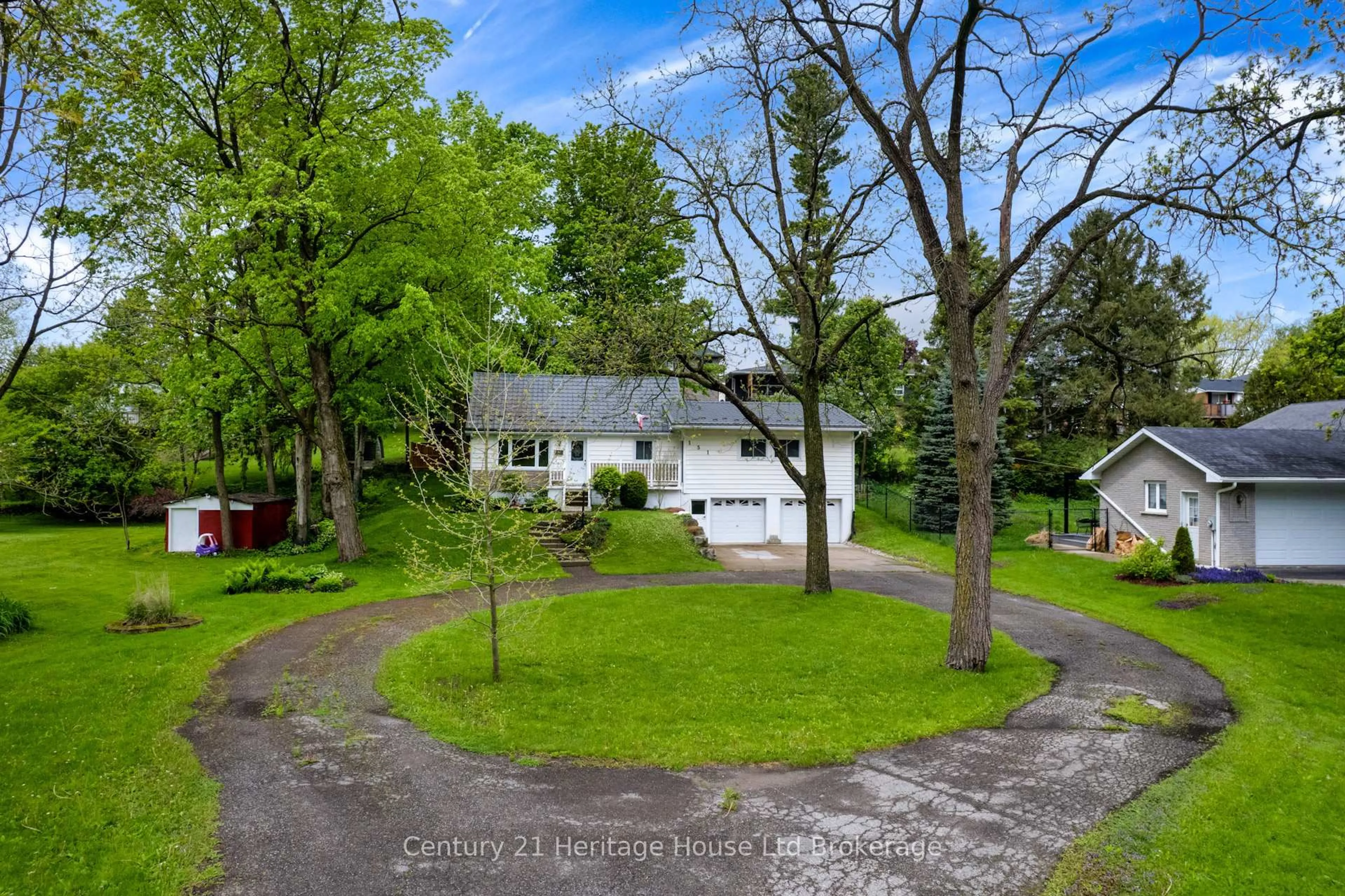 A pic from outside/outdoor area/front of a property/back of a property/a pic from drone, street for 151 Huron St, Zorra Ontario N0J 1J0
