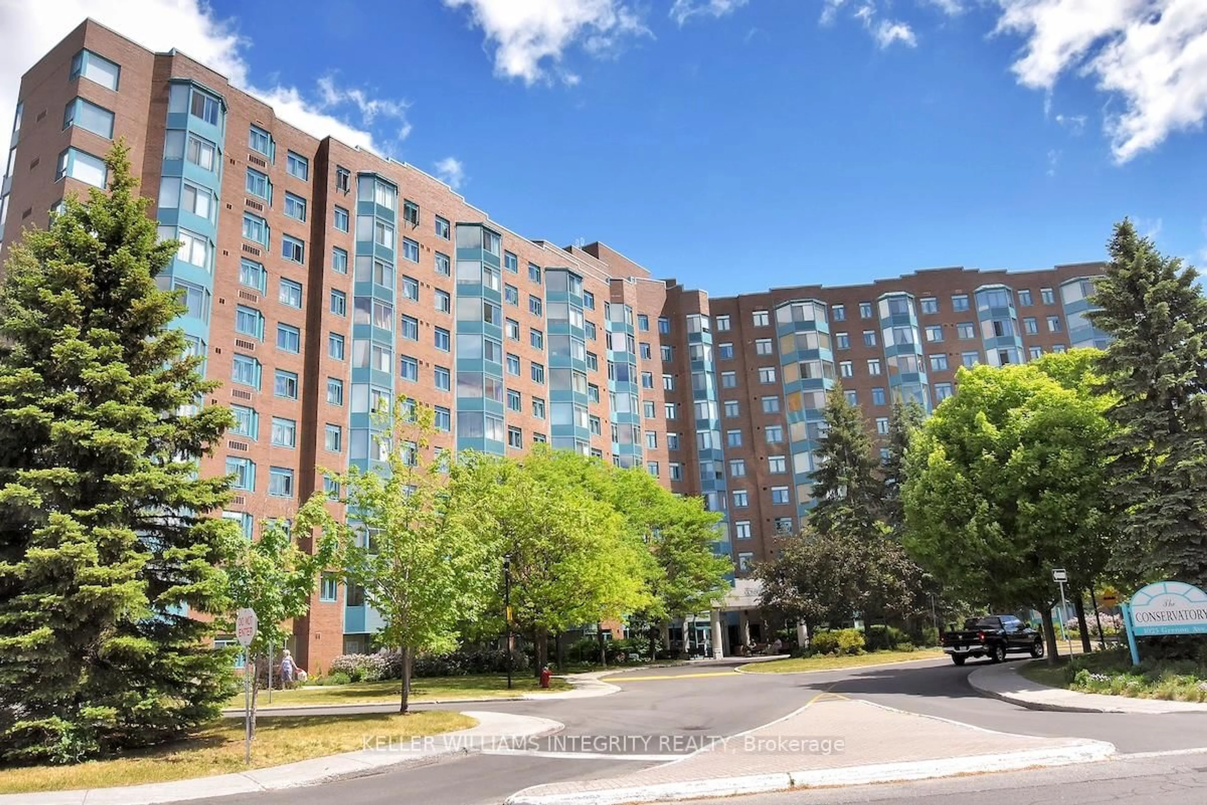 Unknown for 1025 Grenon Ave #212, Ottawa Ontario K2B 8S5