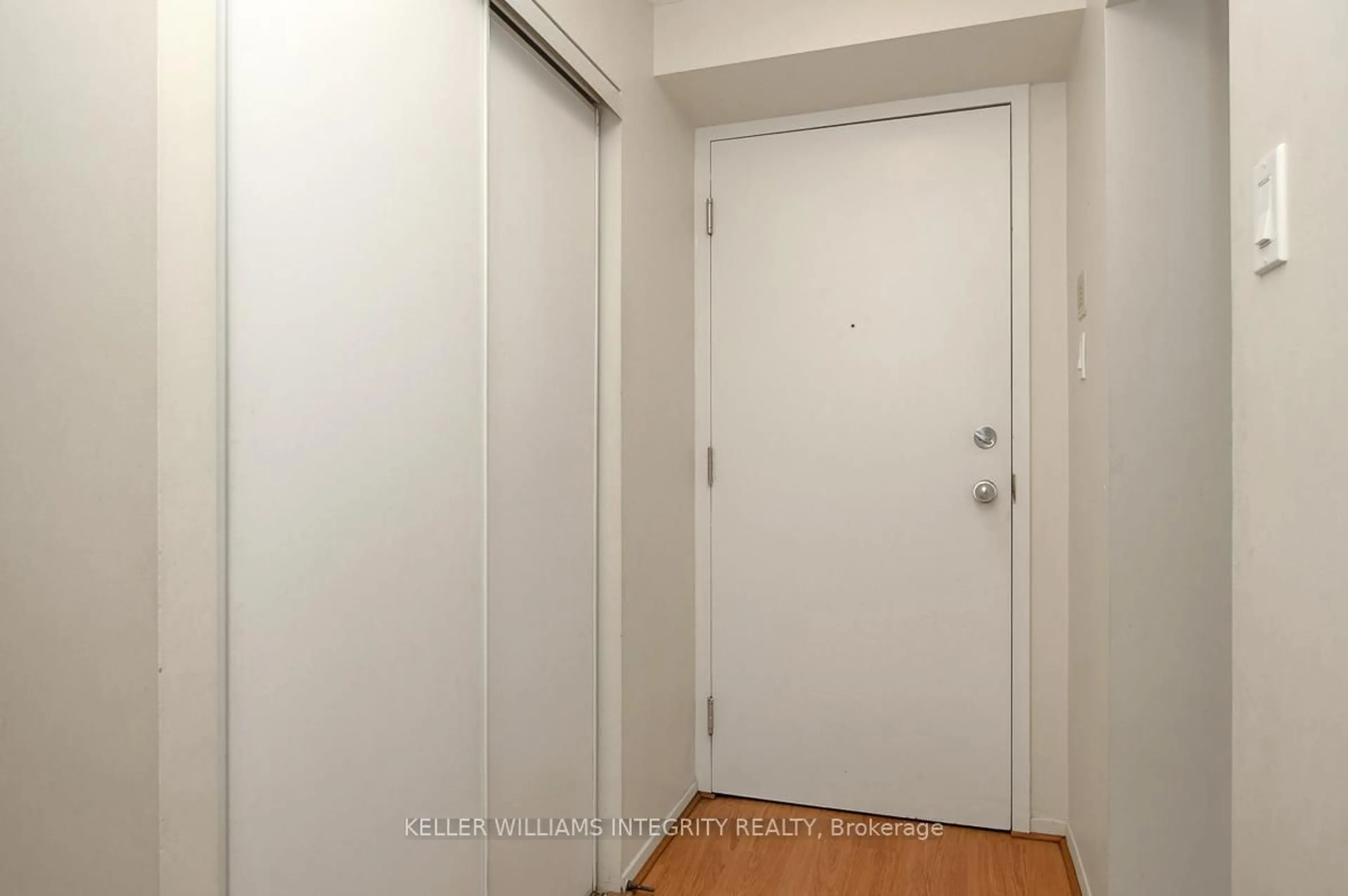 Unknown for 1025 Grenon Ave #212, Ottawa Ontario K2B 8S5
