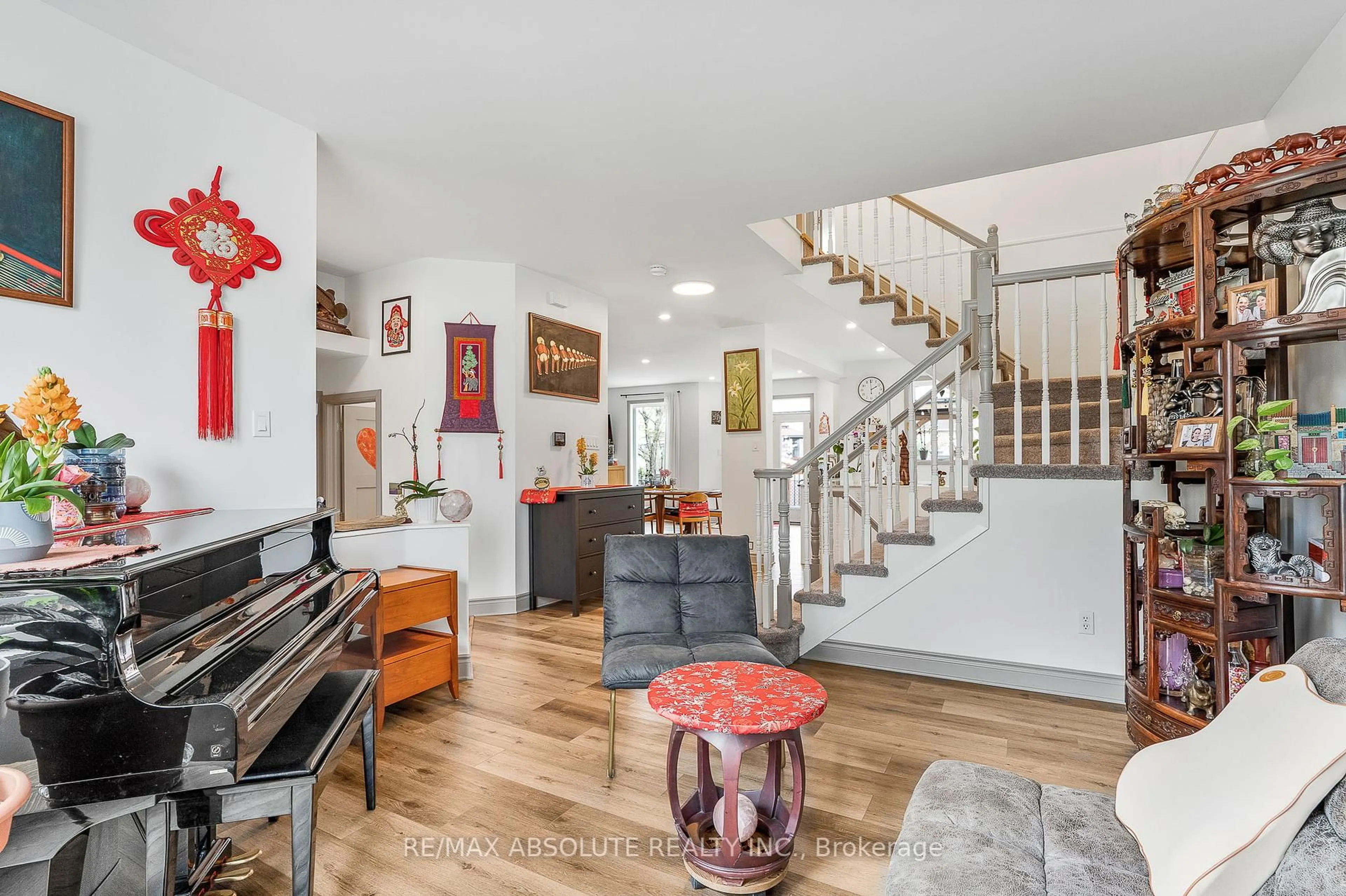 Unknown for 6000 Longleaf Dr, Orleans Ontario K1W 1J2