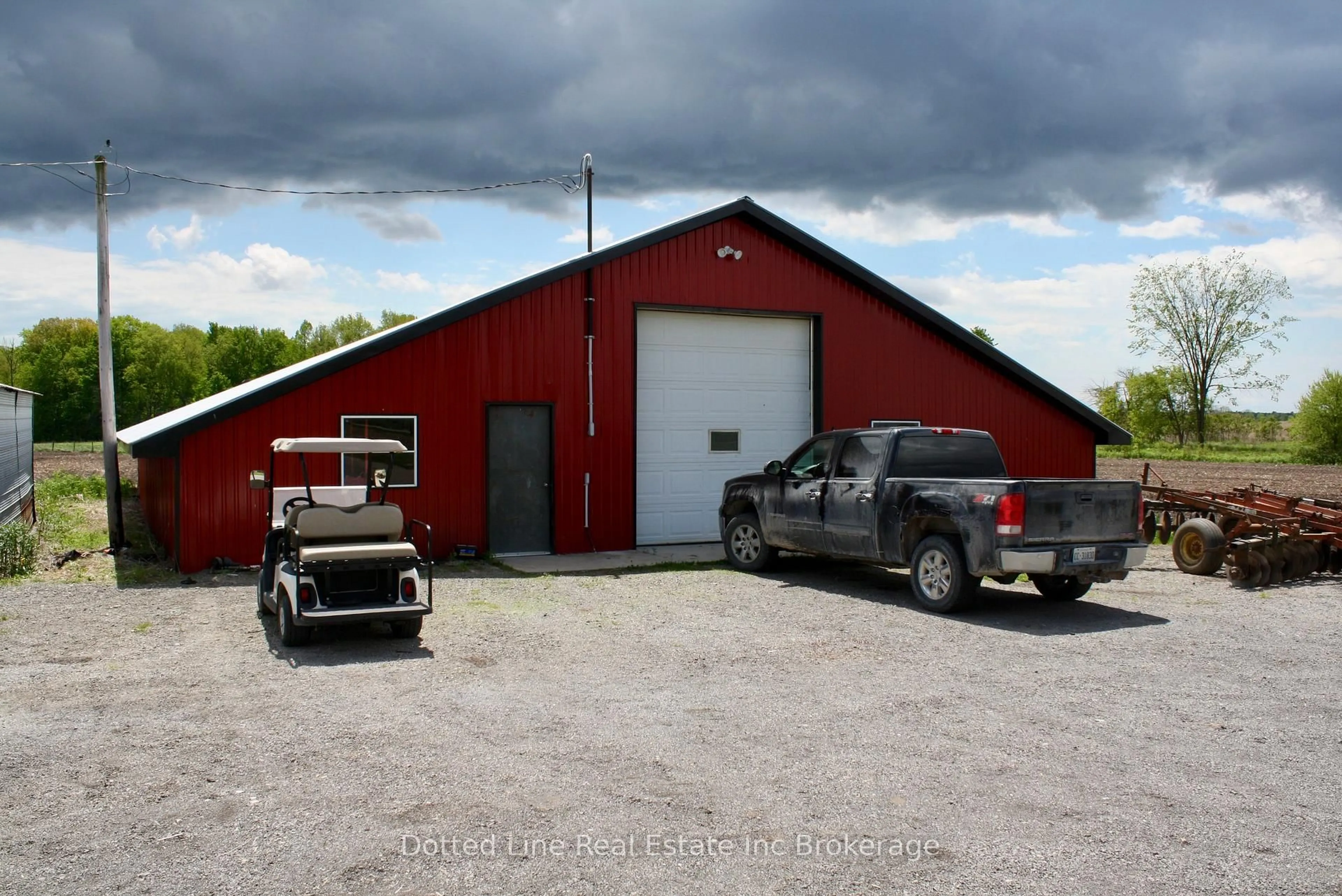 Shed for 76 Goshen Rd, Norfolk Ontario N4G 4G7