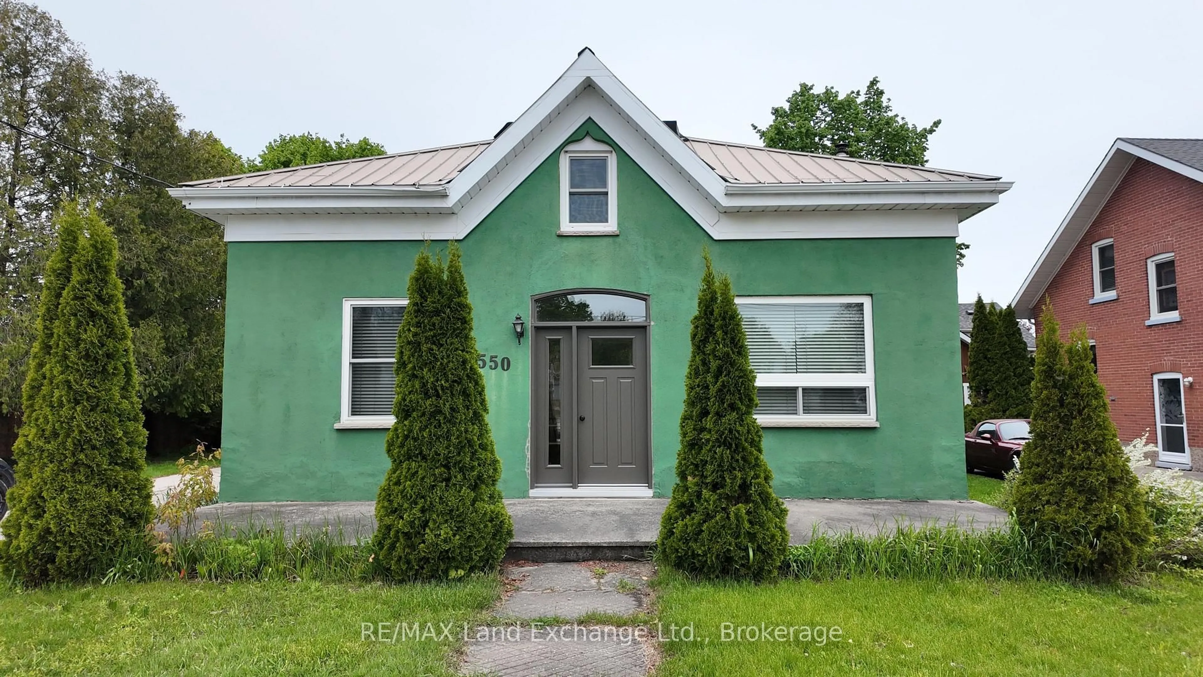 Unknown for 550 Queen St, Kincardine Ontario N2Z 2H9