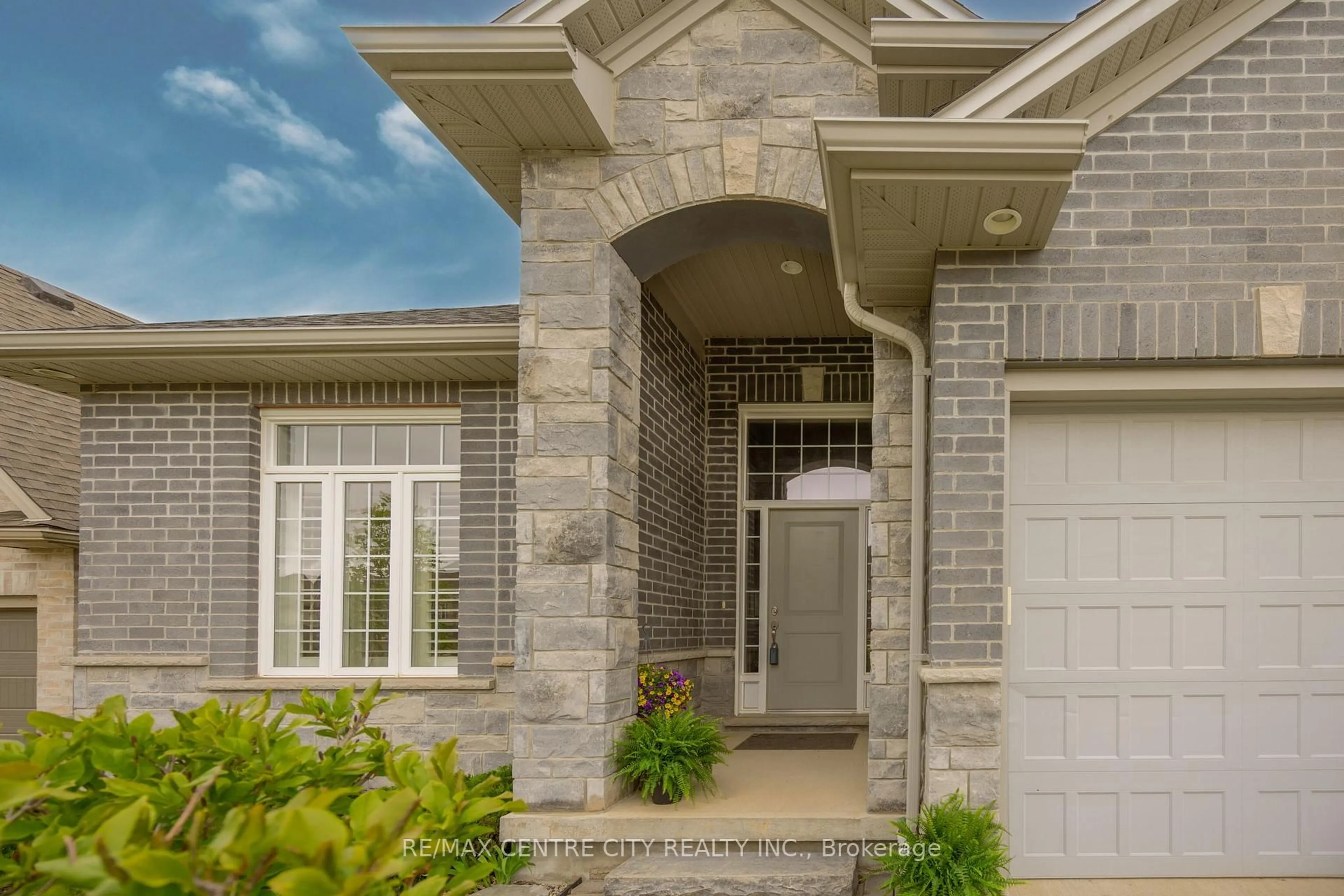 Home with brick exterior material, street for 2800 Sheffield Pl, London South Ontario N6M 0E5