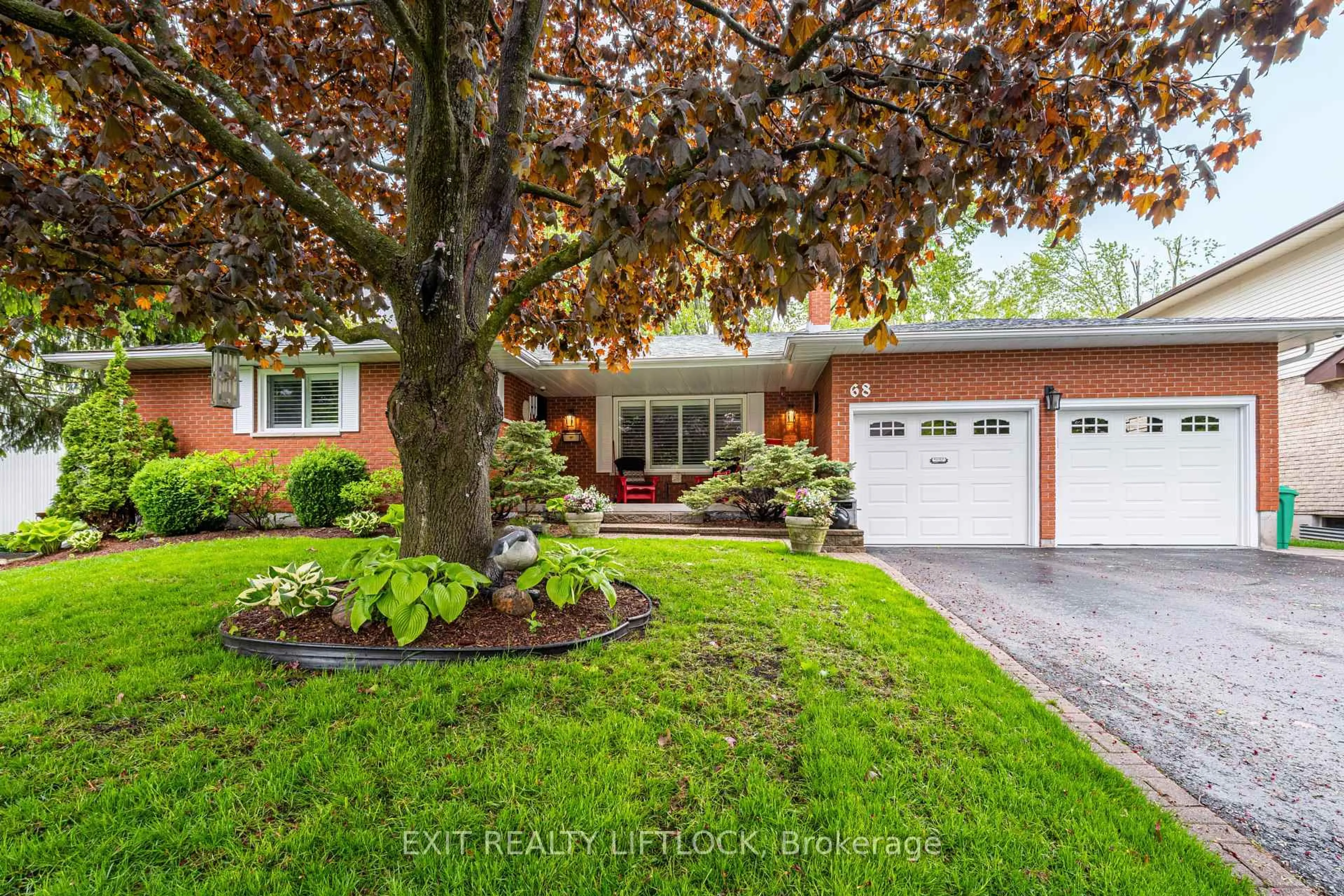 Home with brick exterior material, street for 68 Champlain Cres, Peterborough North Ontario K9L 1T1