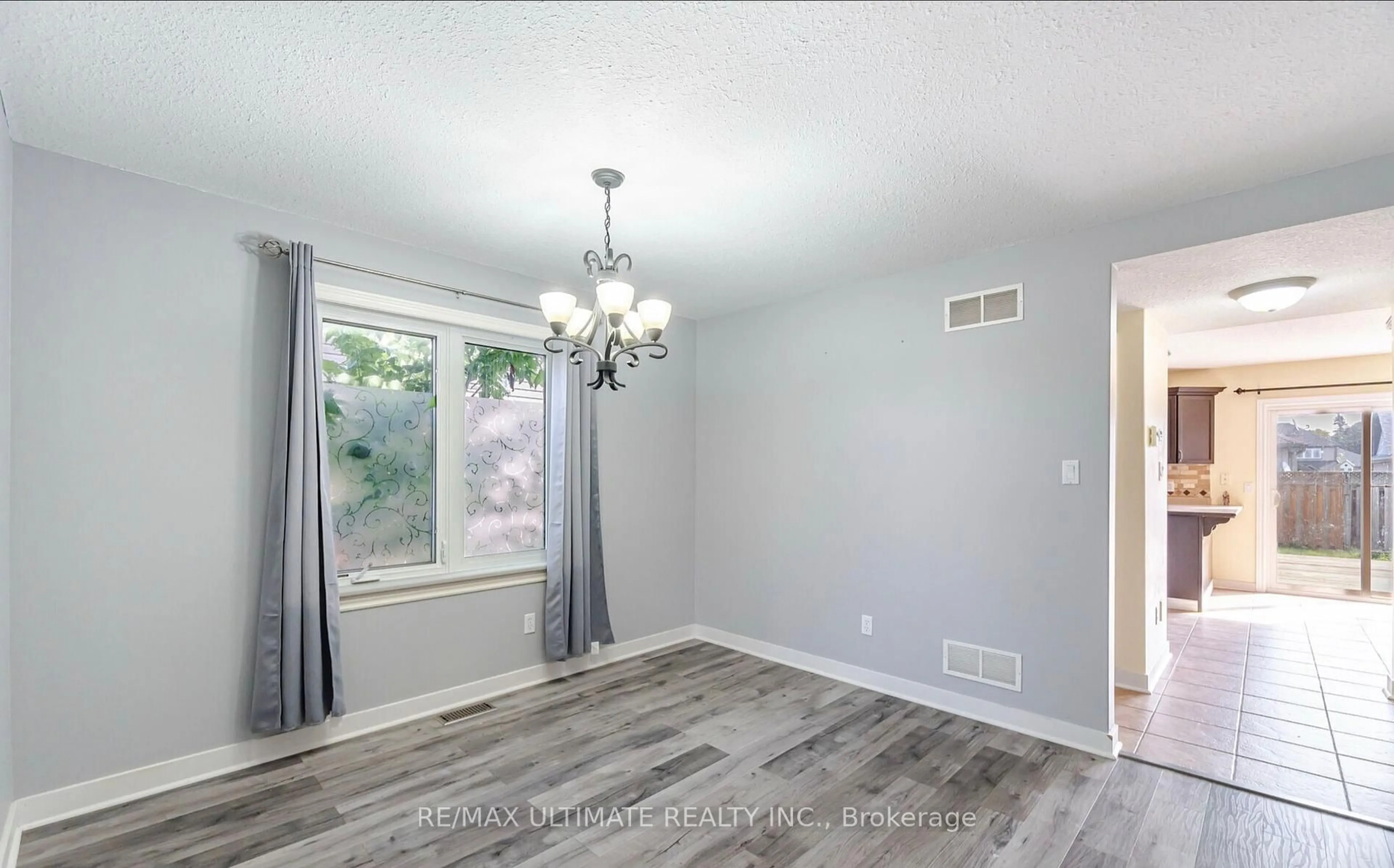 A pic of a room for 133 Fleming Way, Shelburne Ontario L9V 3E5