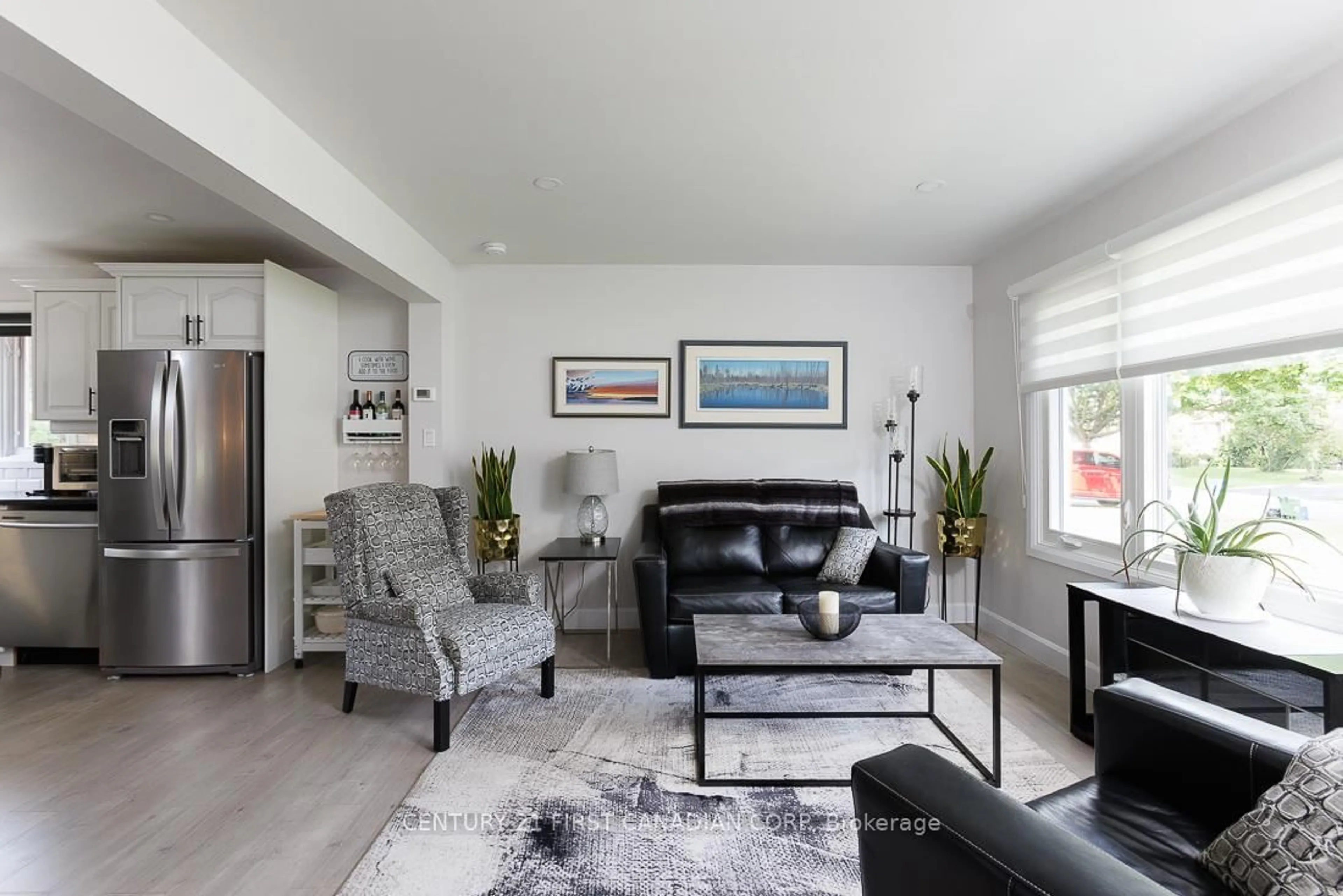 Living room with furniture, unknown for 82 Queenston Cres, London East Ontario N5W 1N6