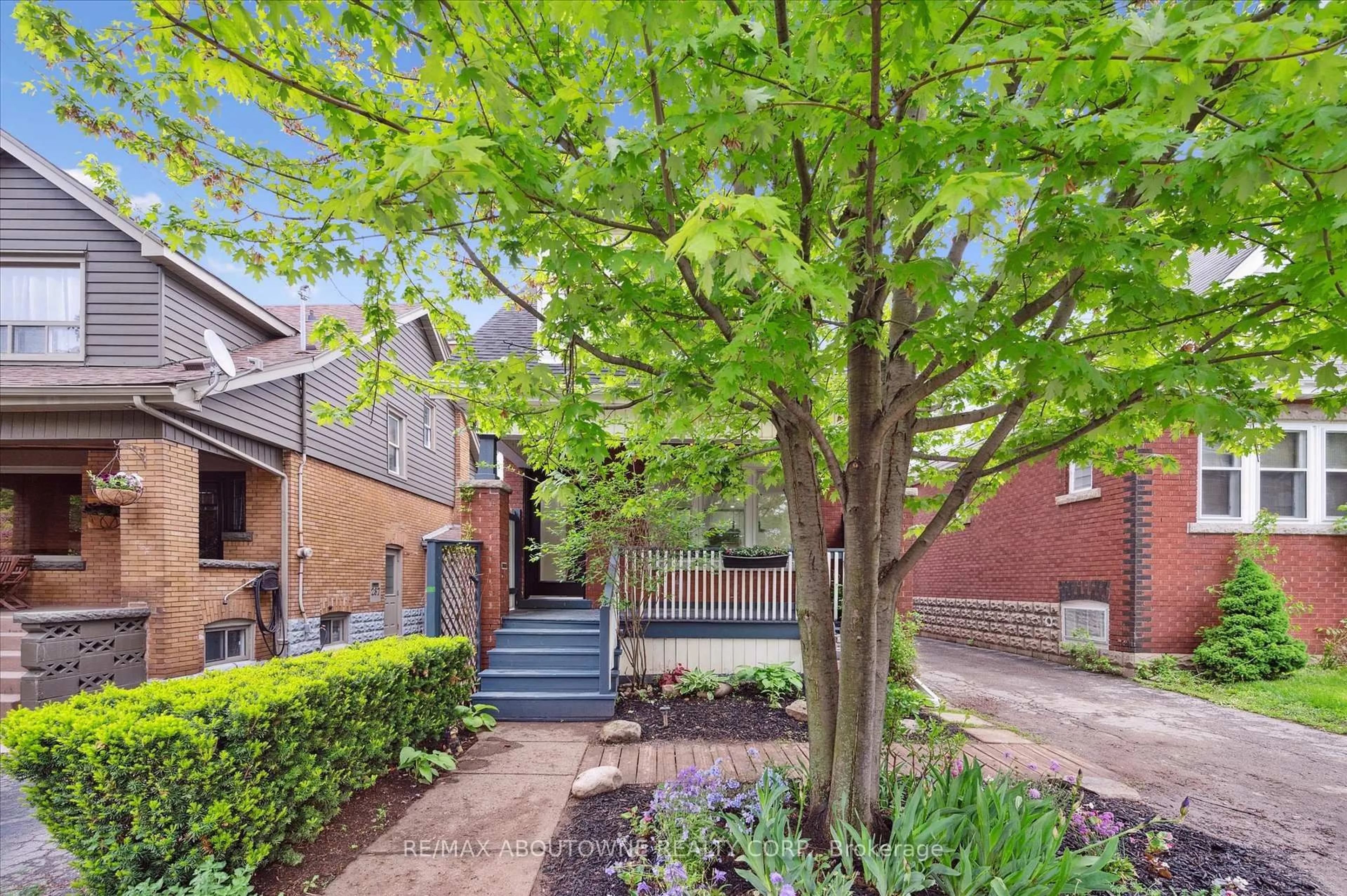 Unknown for 289 Houghton Ave, Hamilton Ontario L8K 2N4