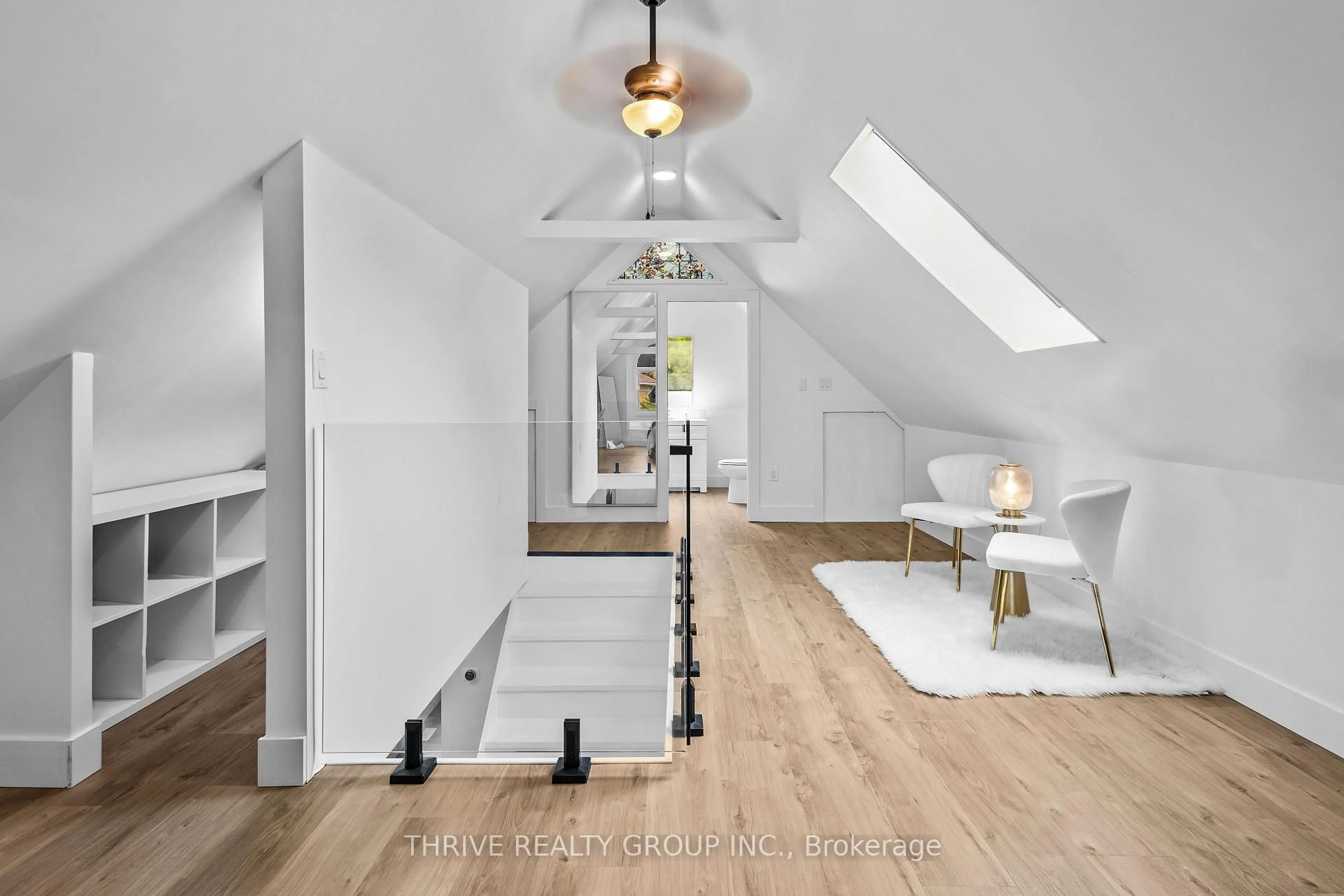 Indoor entryway for 42 ALBION St, London North Ontario N6H 1Z2