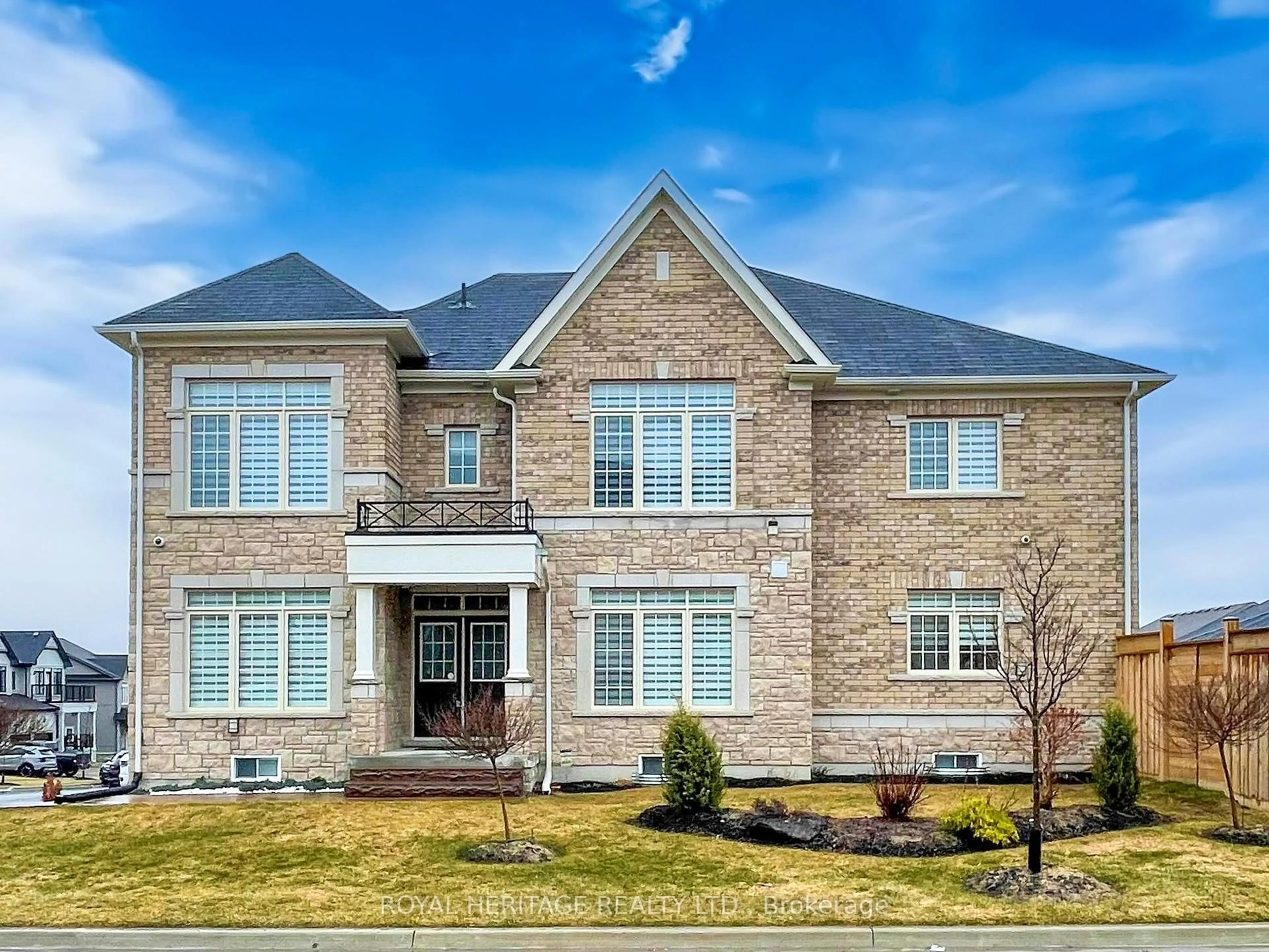 Home with brick exterior material, building for 48 Horizon Ave, Cavan Monaghan Ontario L0A 1G0