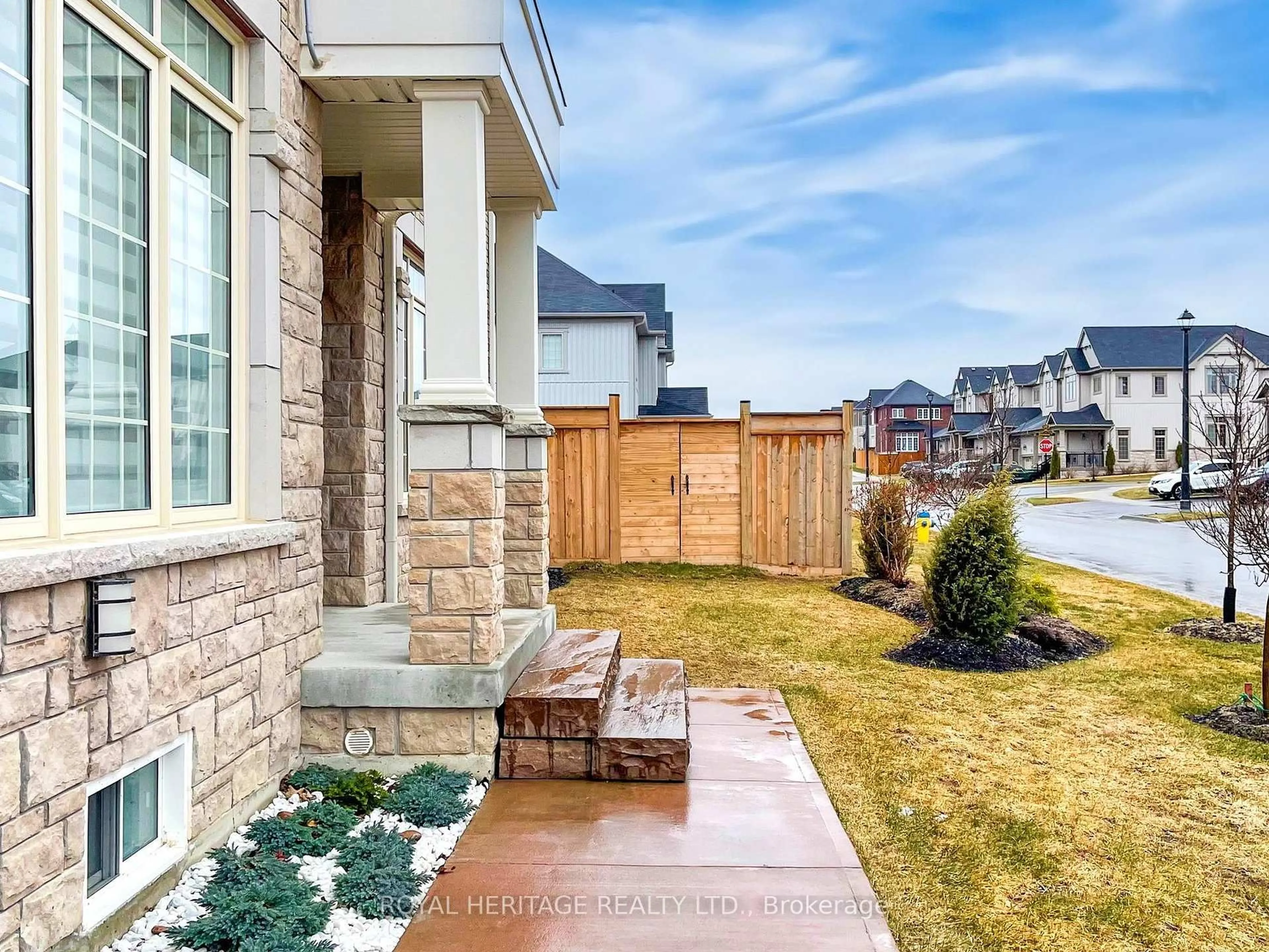 Unknown for 48 Horizon Ave, Cavan Monaghan Ontario L0A 1G0