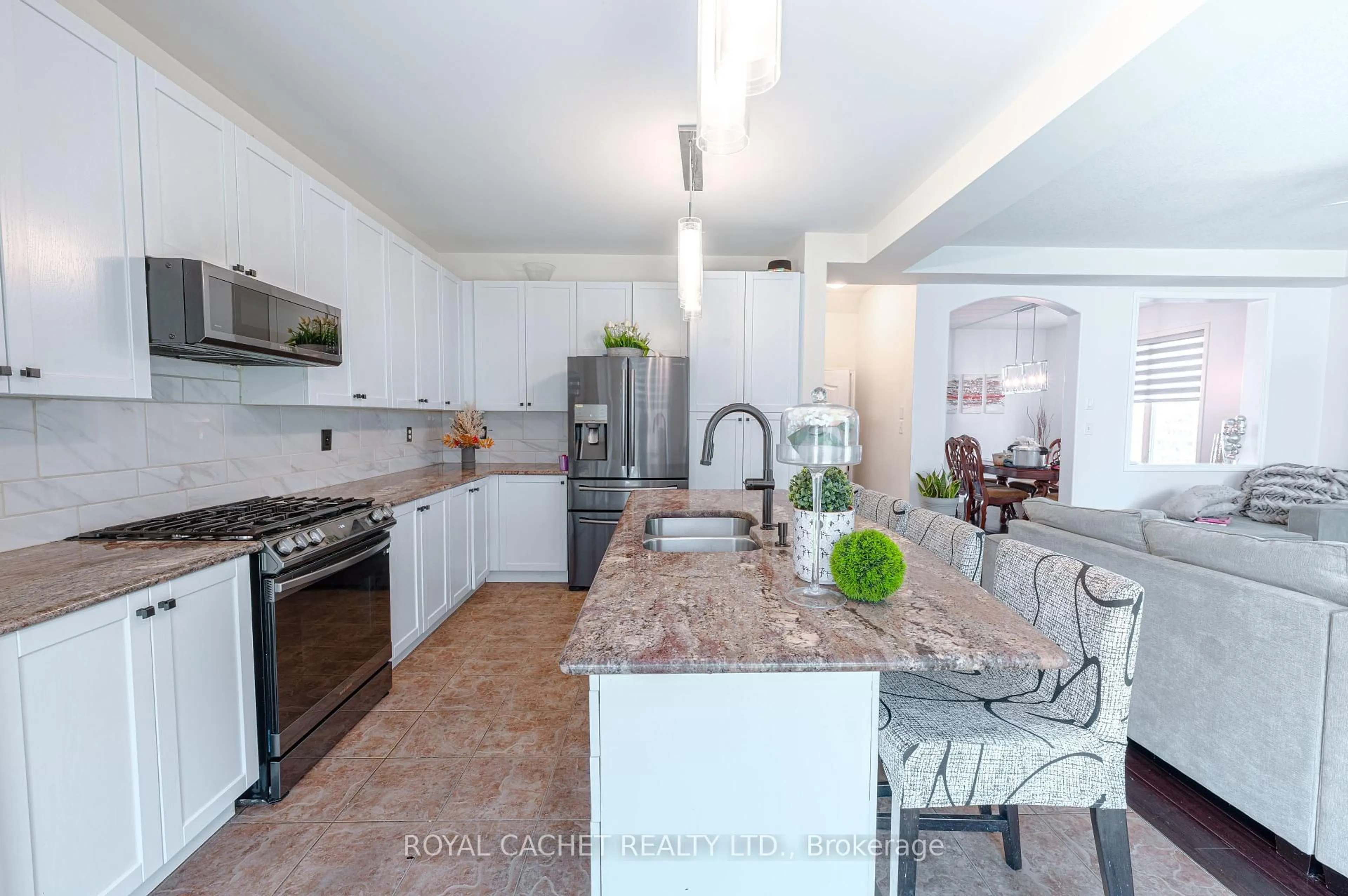 Open concept kitchen, ceramic/tile floor for 103 Fletcher Circ, Cambridge Ontario N3C 0B6