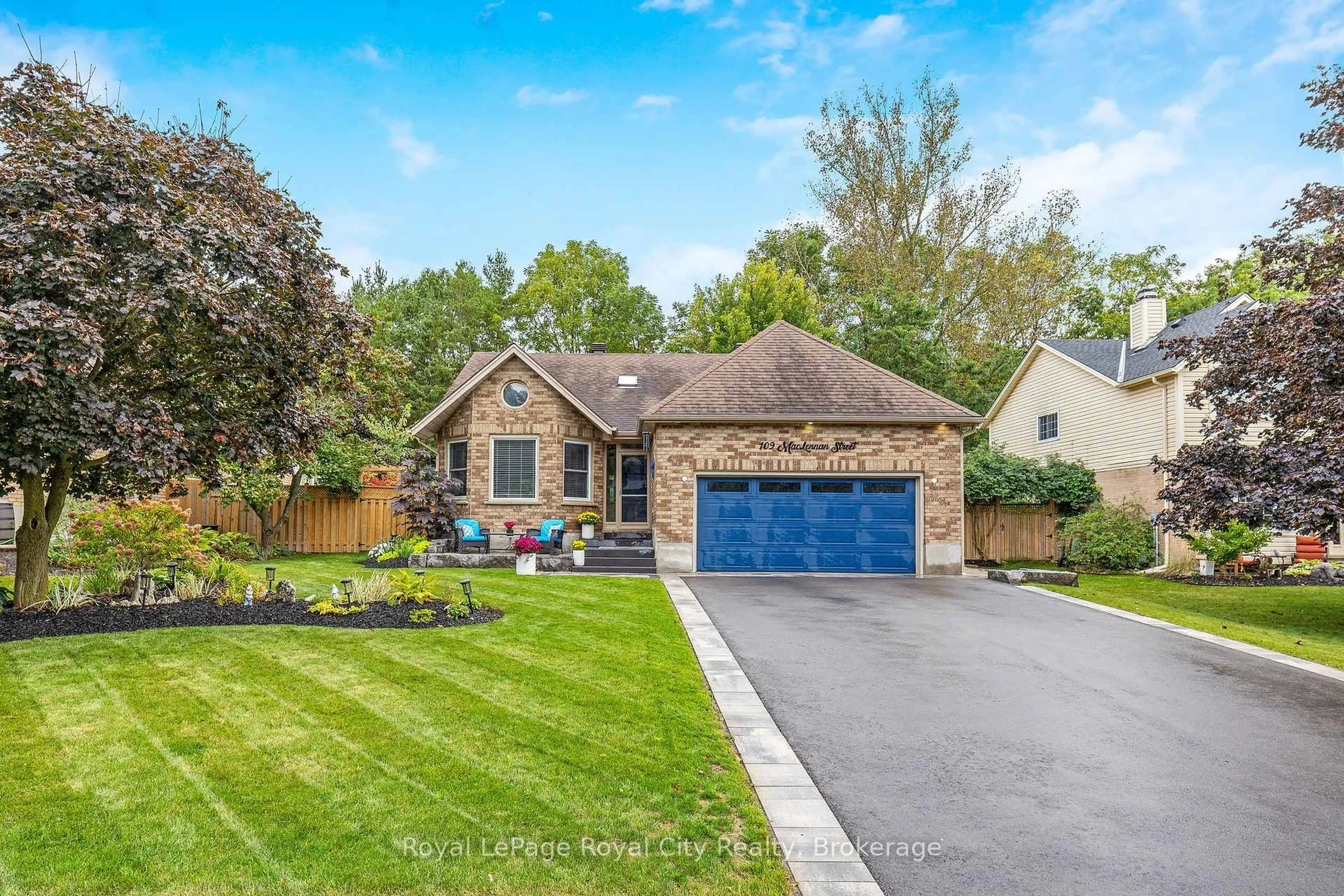 Home with brick exterior material, street for 109 Maclennan St, Guelph/Eramosa Ontario N0B 2K0